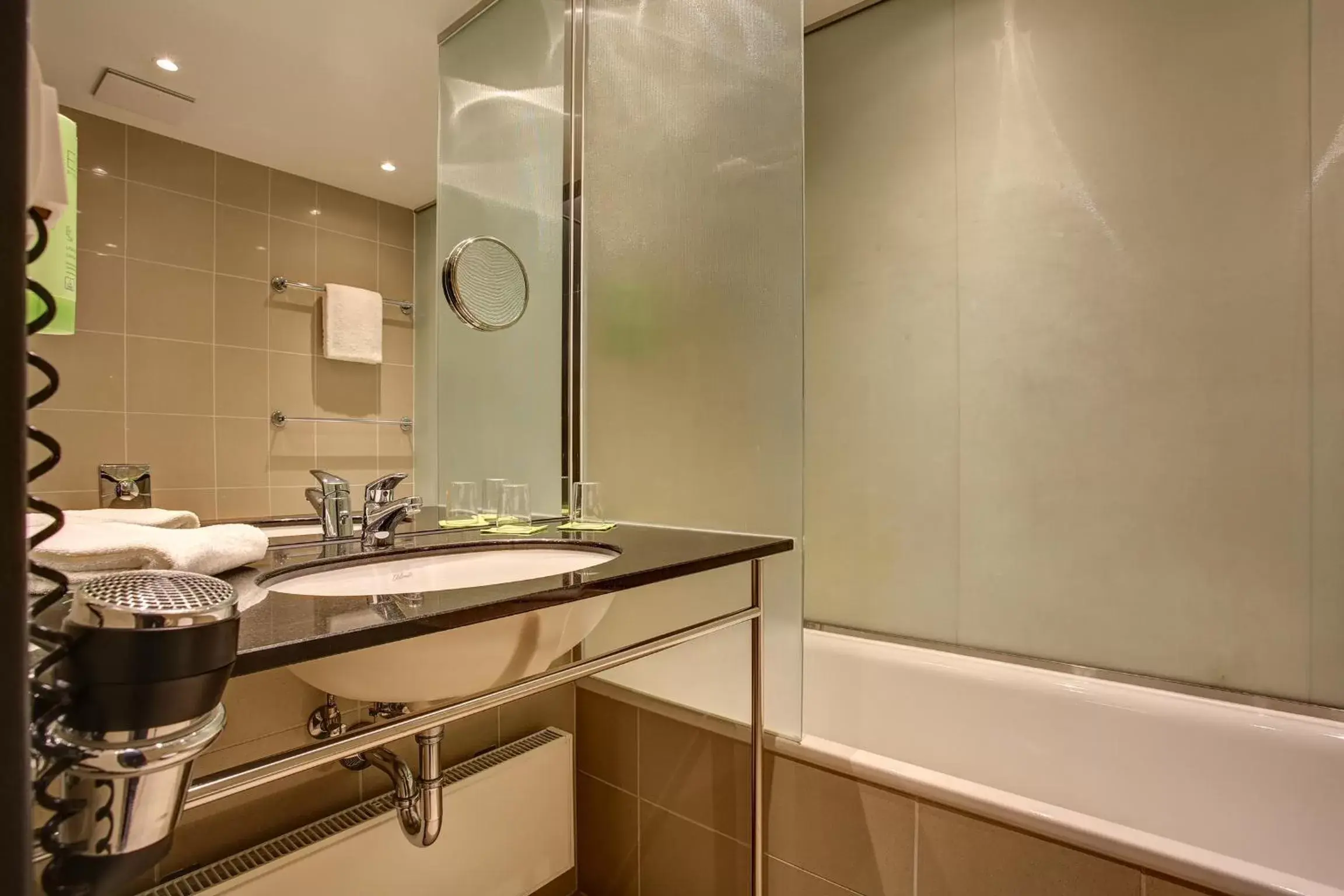 Double Room in Centro Park Hotel Stuttgart, Trademark Collection by Wyndham Double Room in Centro Park Hotel Stuttgart, Trademark Collection by Wyndham