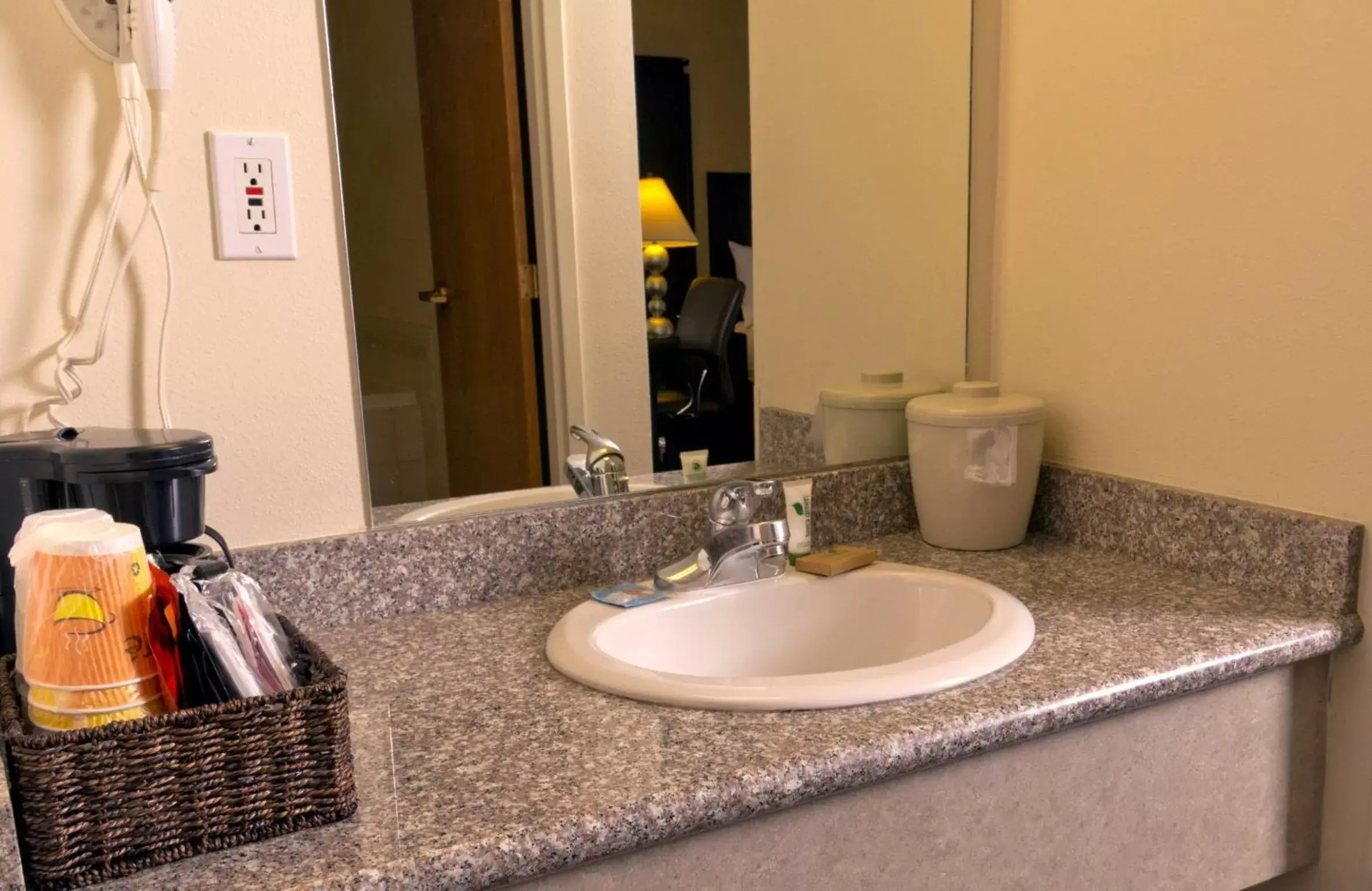 Queen Room with Two Queen Beds with Balcony - Non-Smoking / No Pets Allowed in Cedars Inn Queen Room with Two Queen Beds with Balcony - Non-Smoking / No Pets Allowed in Cedars Inn