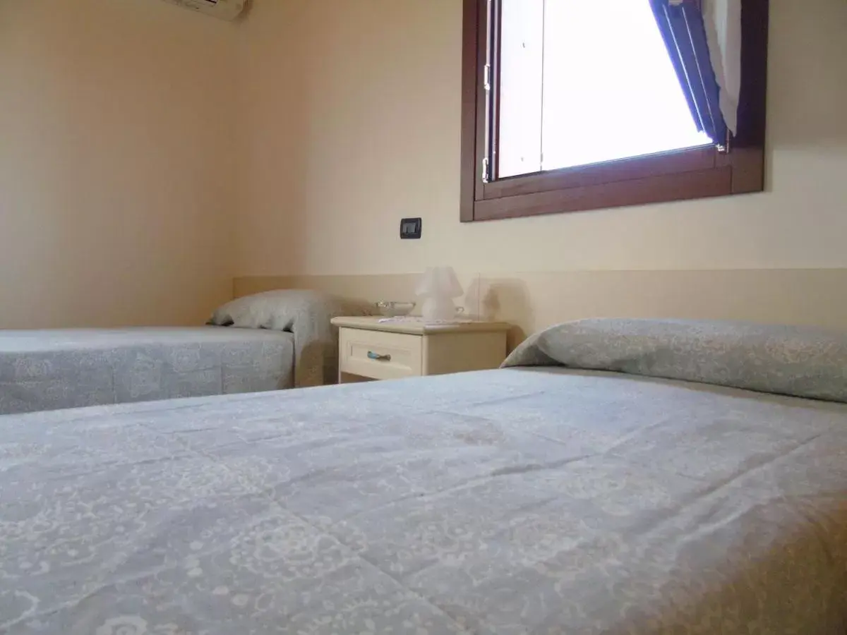 Twin Room in B&B Ai Cipressi Twin Room in B&B Ai Cipressi