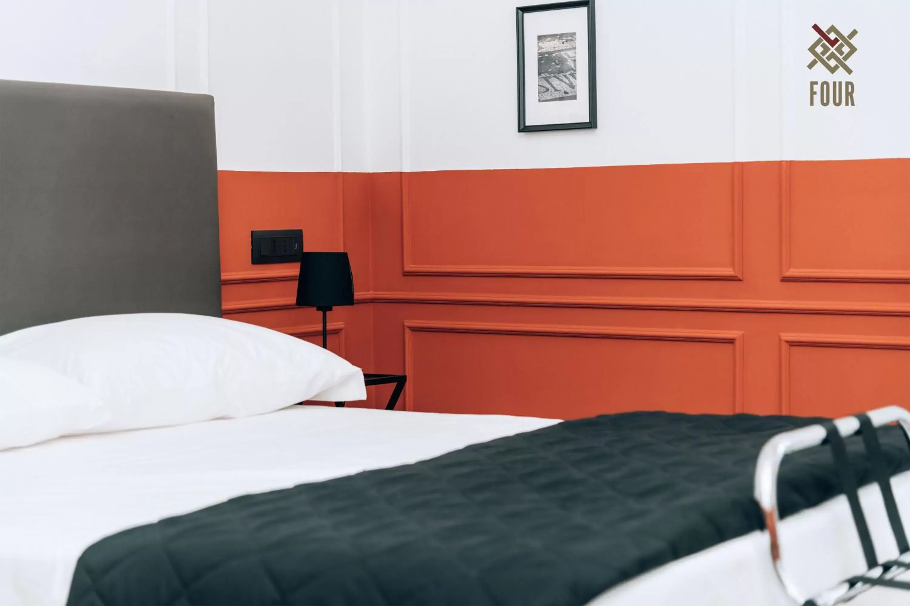 Deluxe Triple Room in Four Pompei Deluxe Triple Room in Four Pompei