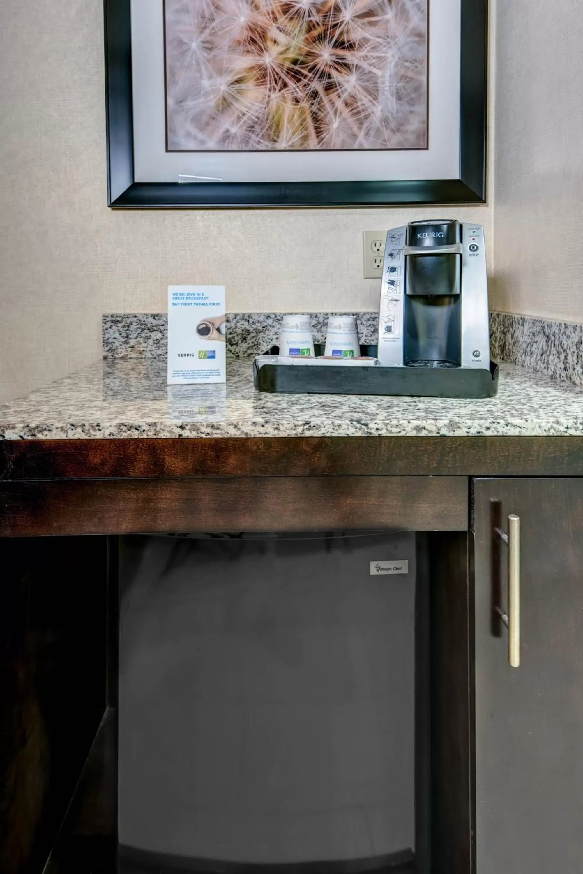 King Room - Mobility Access/Hearing Accessible in Holiday Inn Express - Neptune, an IHG Hotel King Room - Mobility Access/Hearing Accessible in Holiday Inn Express - Neptune, an IHG Hotel