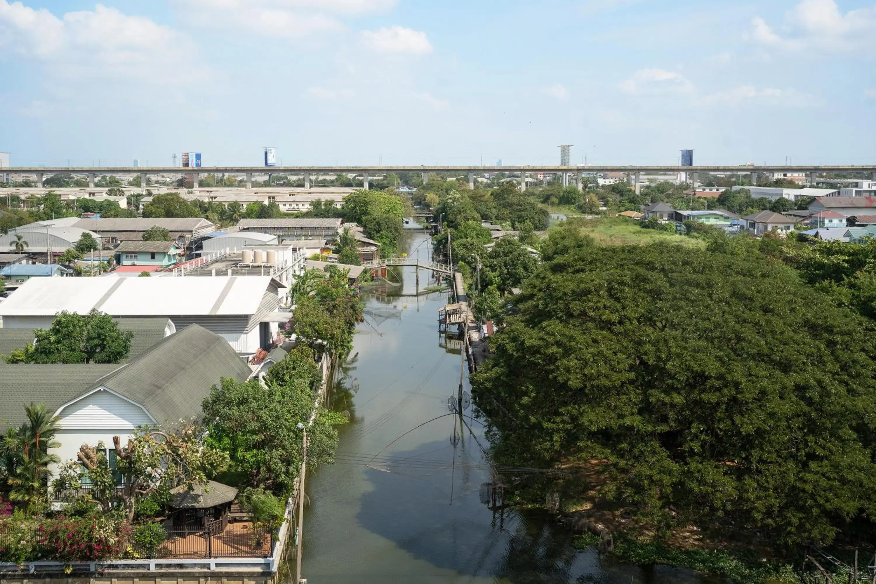 Two-Bedroom Suite in The Park Nine Hotel Suvarnabhumi - Free BKK Airport Shuttle Two-Bedroom Suite in The Park Nine Hotel Suvarnabhumi - Free BKK Airport Shuttle