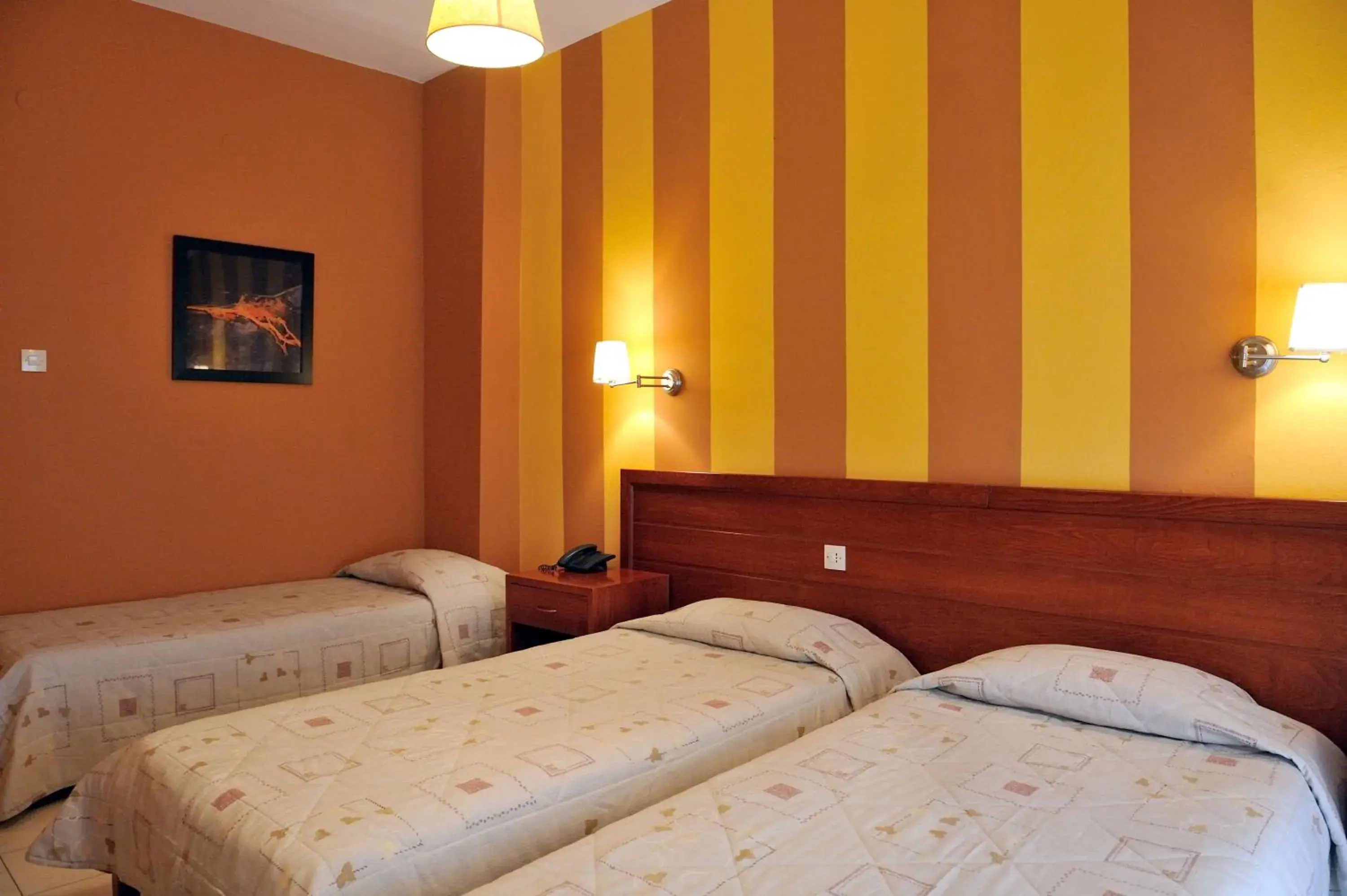 Triple Room in Hotel Kalloni Triple Room in Hotel Kalloni