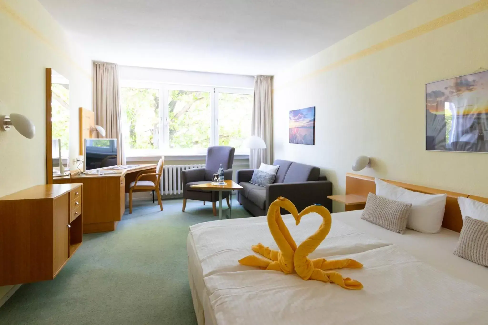 Double Room with Partial Sea View in Hotel Wald und See Double Room with Partial Sea View in Hotel Wald und See