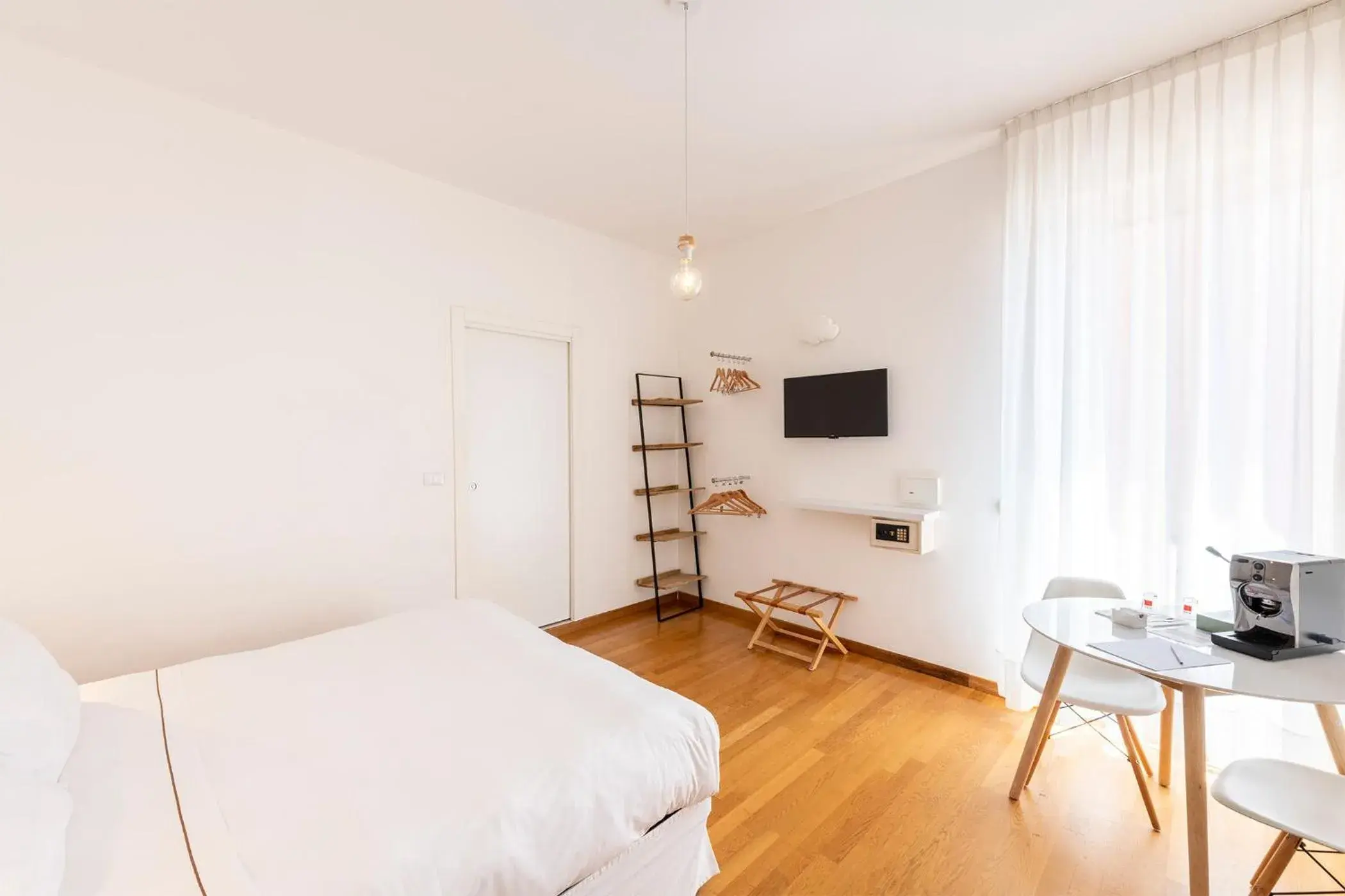 Superior Queen Room in Hotel San Michele Superior Queen Room in Hotel San Michele