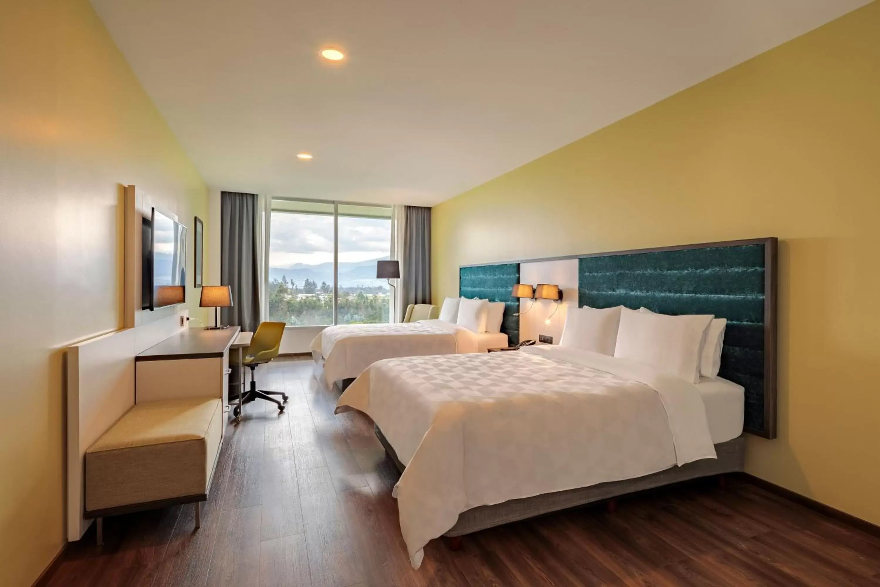 Standard Room with Two Queen Beds in Holiday Inn - Quito Airport by IHG Standard Room with Two Queen Beds in Holiday Inn - Quito Airport by IHG