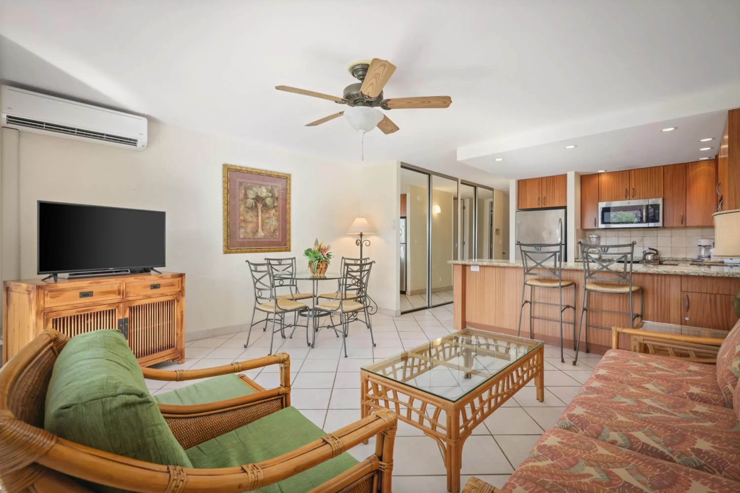 One-Bedroom Suite with Garden View in Aston at Papakea Resort One-Bedroom Suite with Garden View in Aston at Papakea Resort