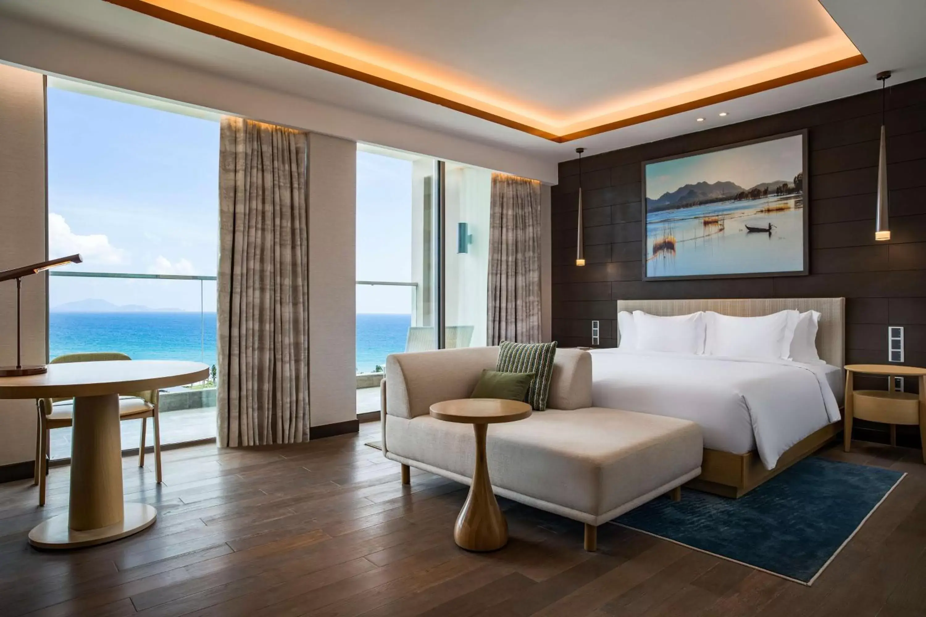 Executive Suite with Ocean View - Free Access to Executive Lounge in Radisson Blu Resort Cam Ranh Executive Suite with Ocean View - Free Access to Executive Lounge in Radisson Blu Resort Cam Ranh