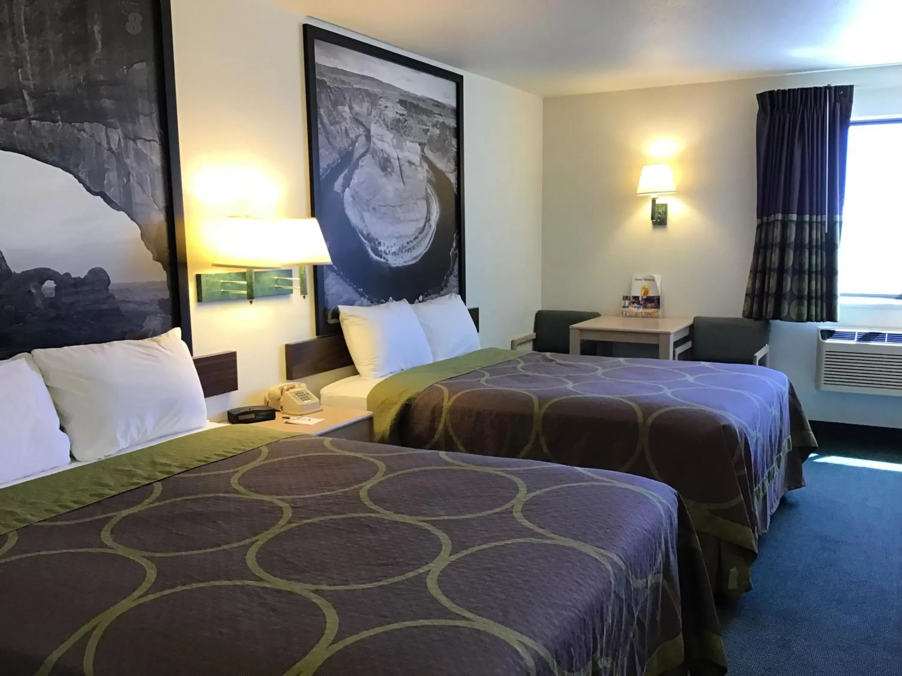 Queen Room with Two Queen Beds - Non-Smoking in Arch Canyon Inn Queen Room with Two Queen Beds - Non-Smoking in Arch Canyon Inn