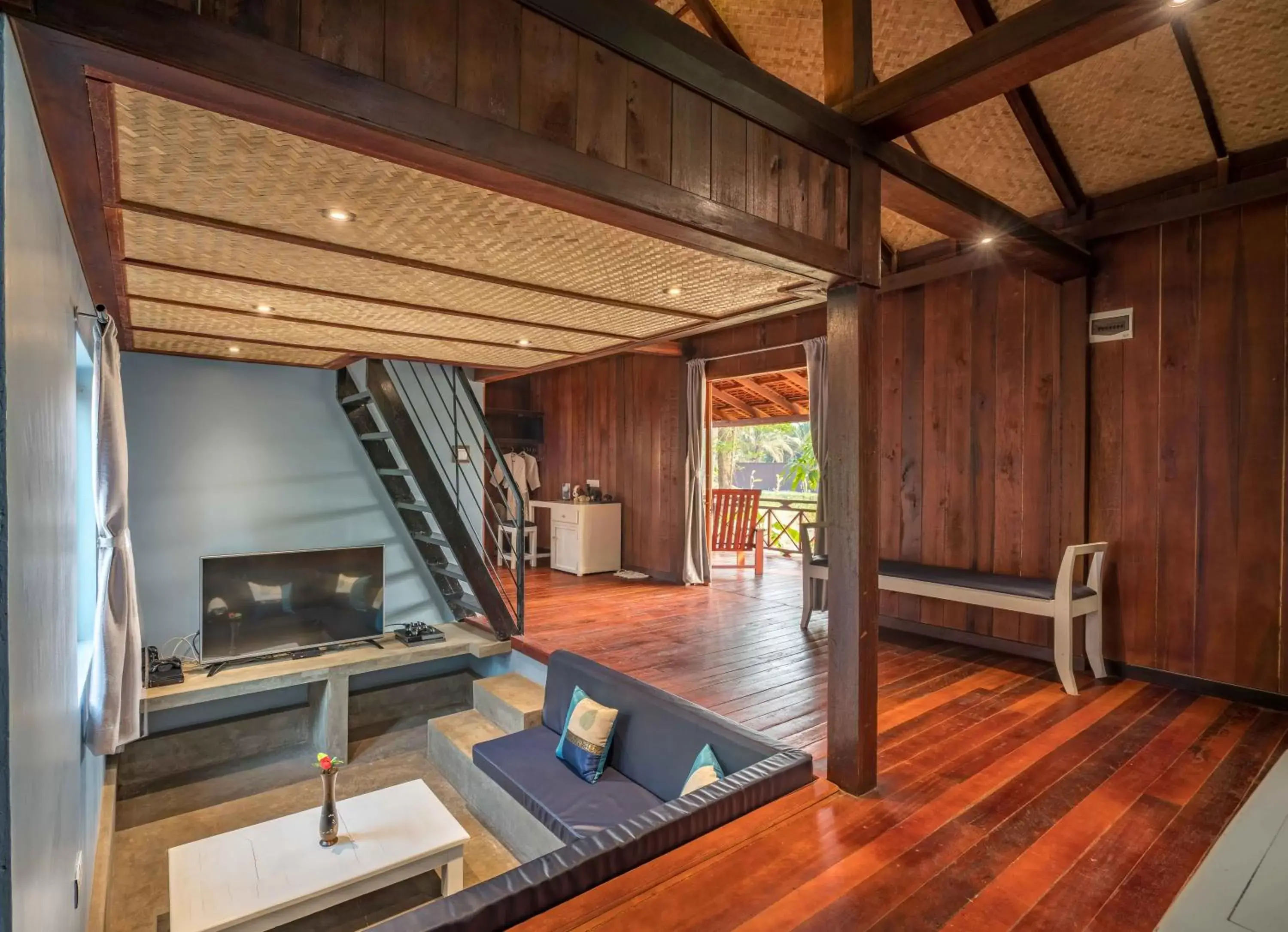 Traditional Family House with Jacuzzi - single occupancy in Authentic Khmer Village Resort Traditional Family House with Jacuzzi - single occupancy in Authentic Khmer Village Resort