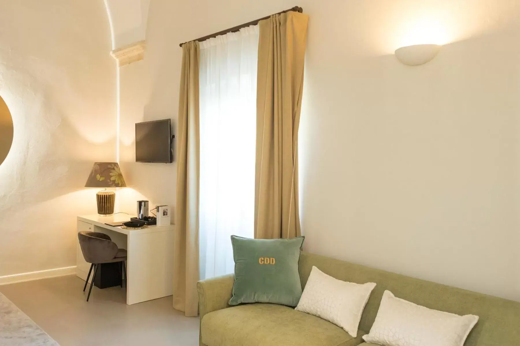 Quadruple Room - Disability Access in Chiostro dei Domenicani - Dimora Storica Quadruple Room - Disability Access in Chiostro dei Domenicani - Dimora Storica