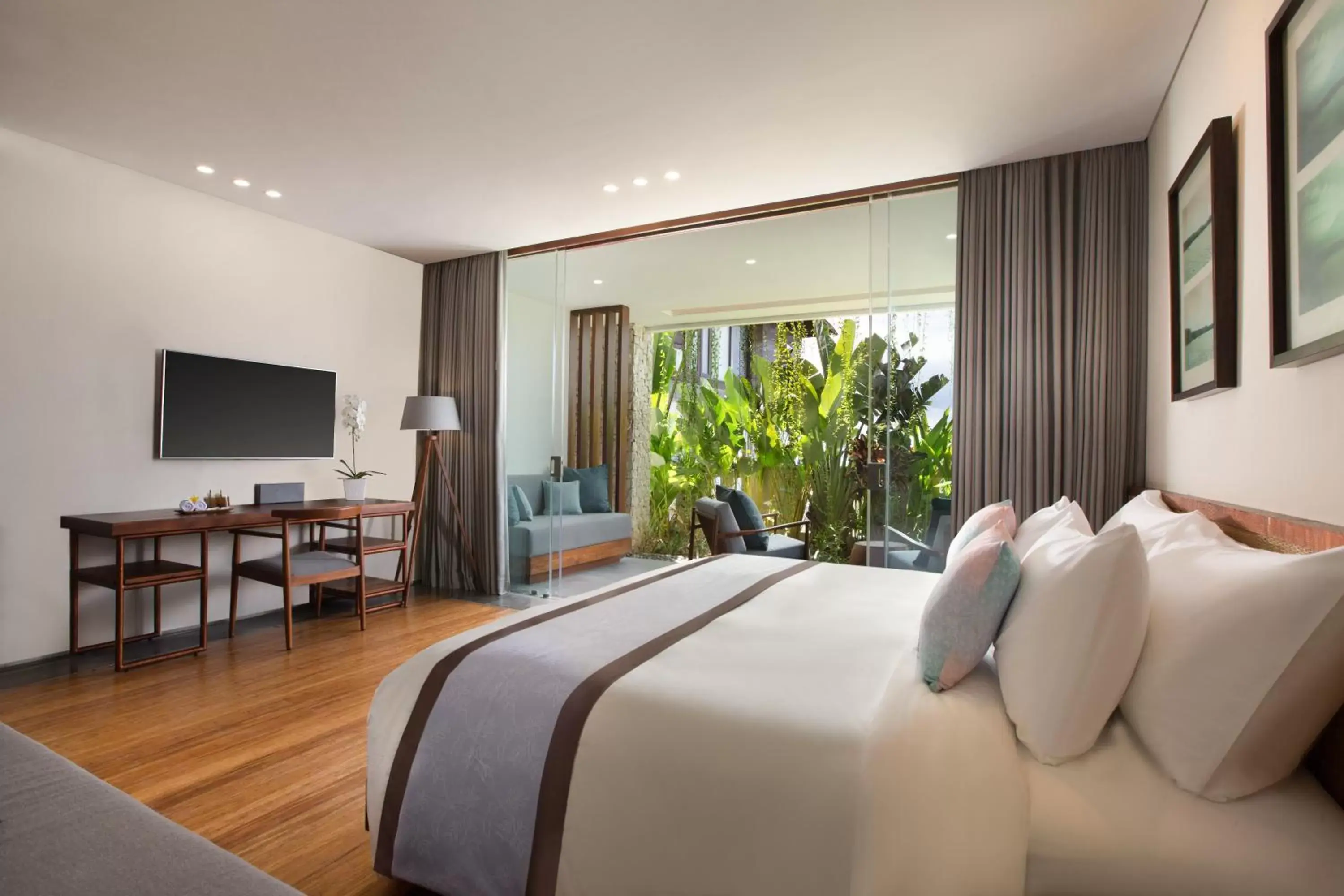 Candrika Superior Double or Twin Room with Garden View in The Tamarind Resort - Nusa Lembongan Candrika Superior Double or Twin Room with Garden View in The Tamarind Resort - Nusa Lembongan