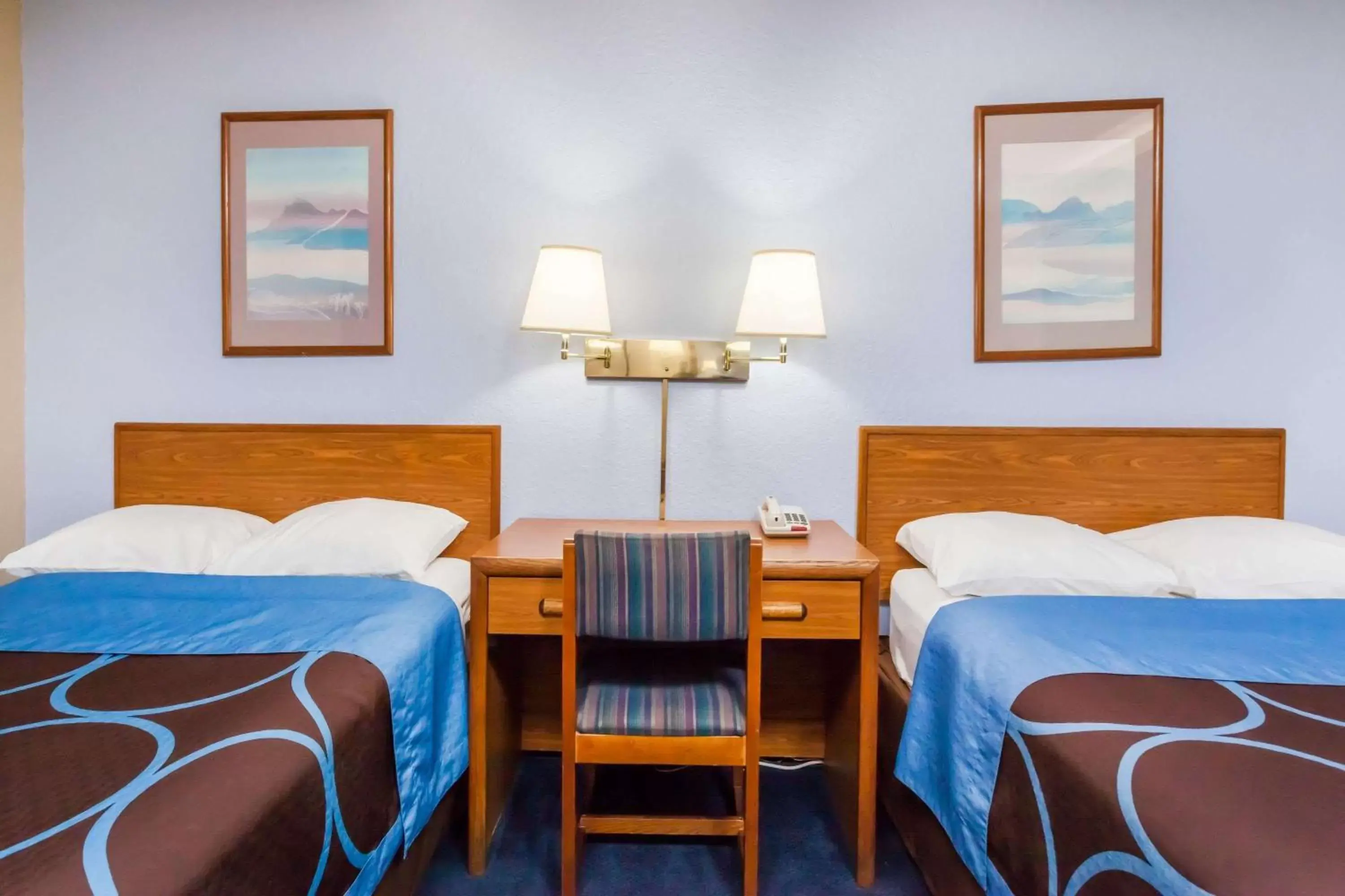 Deluxe Double Room with Two Double Beds - Non-Smoking in Super 8 by Wyndham Sidney NY Deluxe Double Room with Two Double Beds - Non-Smoking in Super 8 by Wyndham Sidney NY