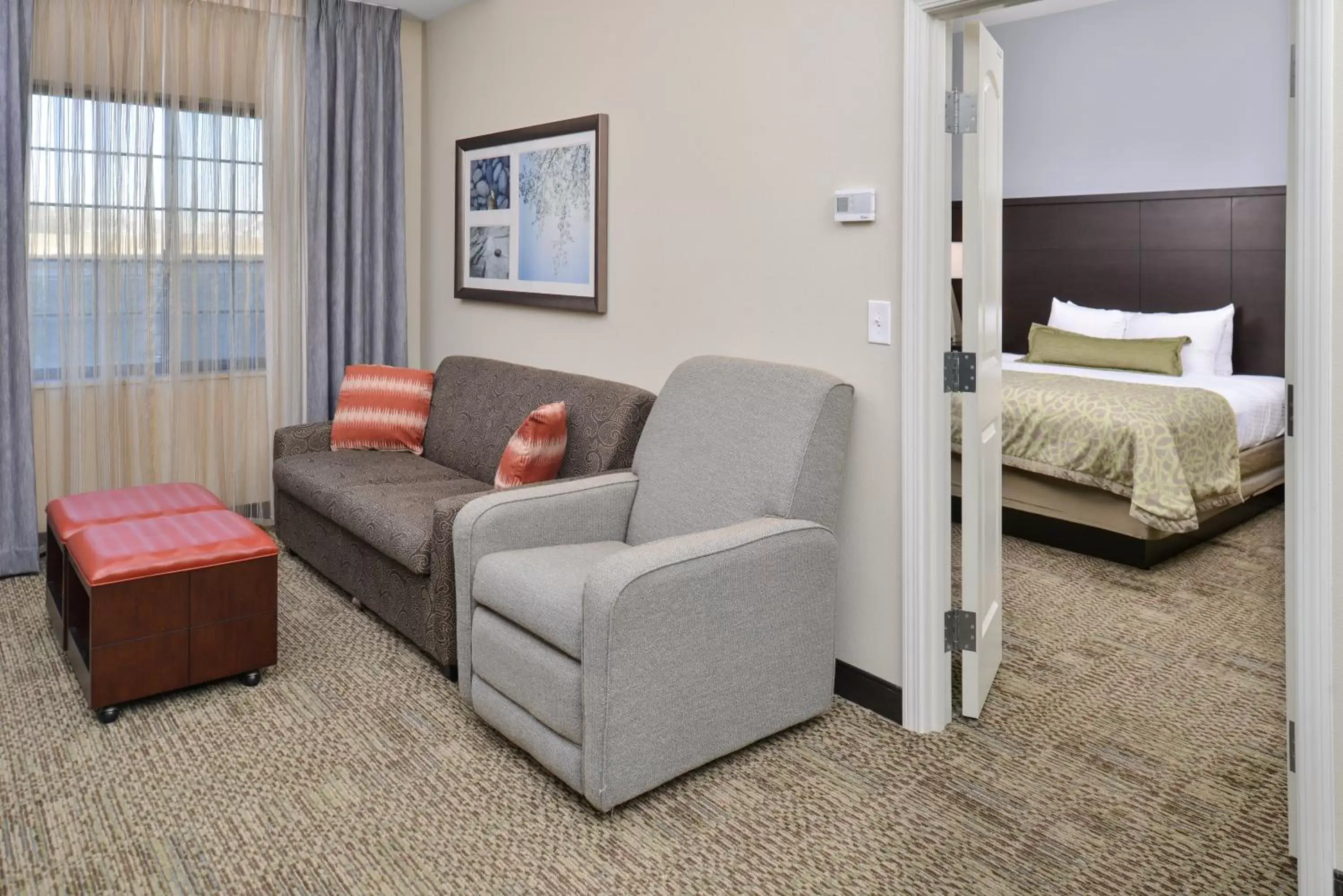 One-Bedroom King Suite in Staybridge Suites Rochester by IHG One-Bedroom King Suite in Staybridge Suites Rochester by IHG