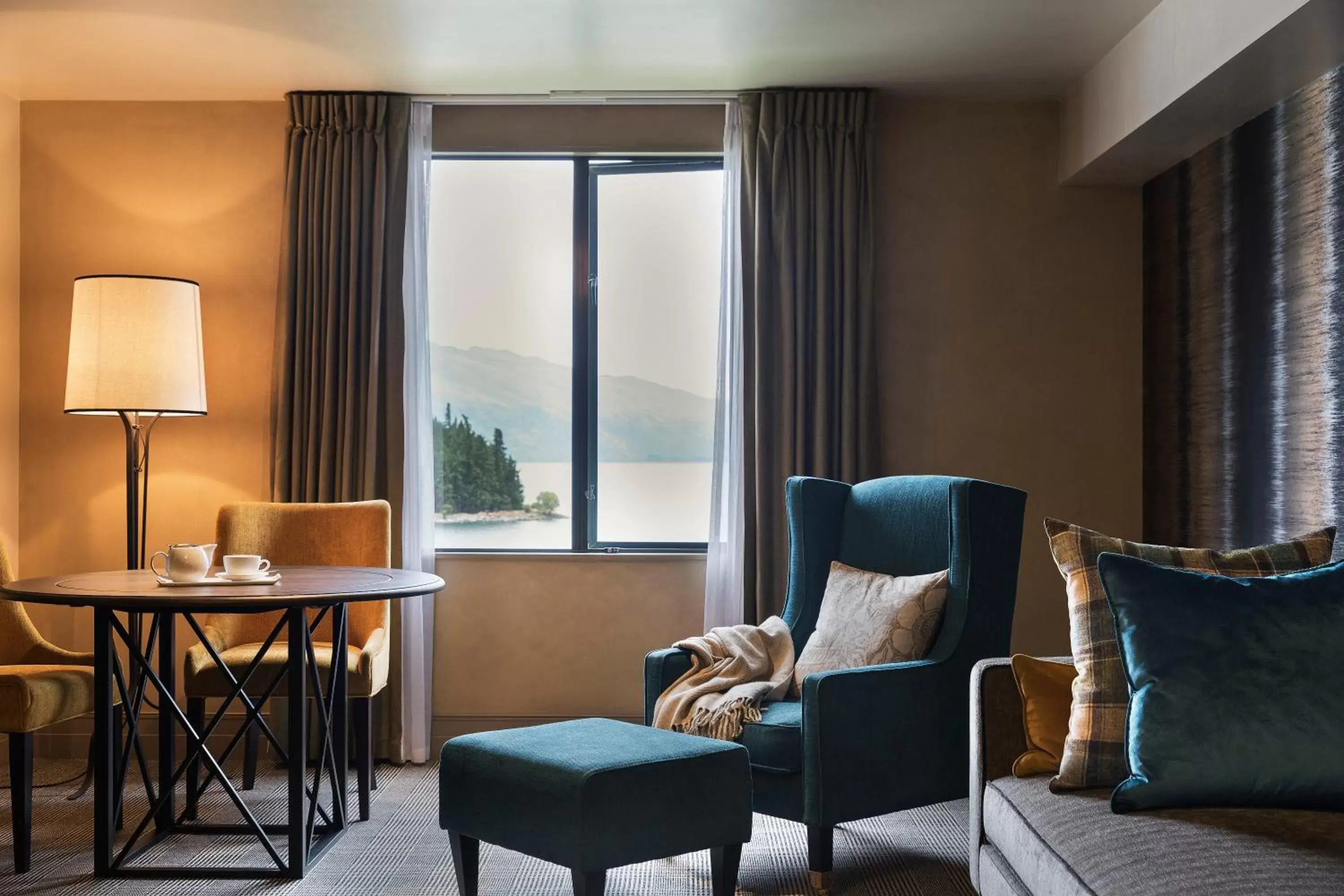 One-Bedroom King Suite with Lake View in Hotel St Moritz, Queenstown - MGallery Collection One-Bedroom King Suite with Lake View in Hotel St Moritz, Queenstown - MGallery Collection