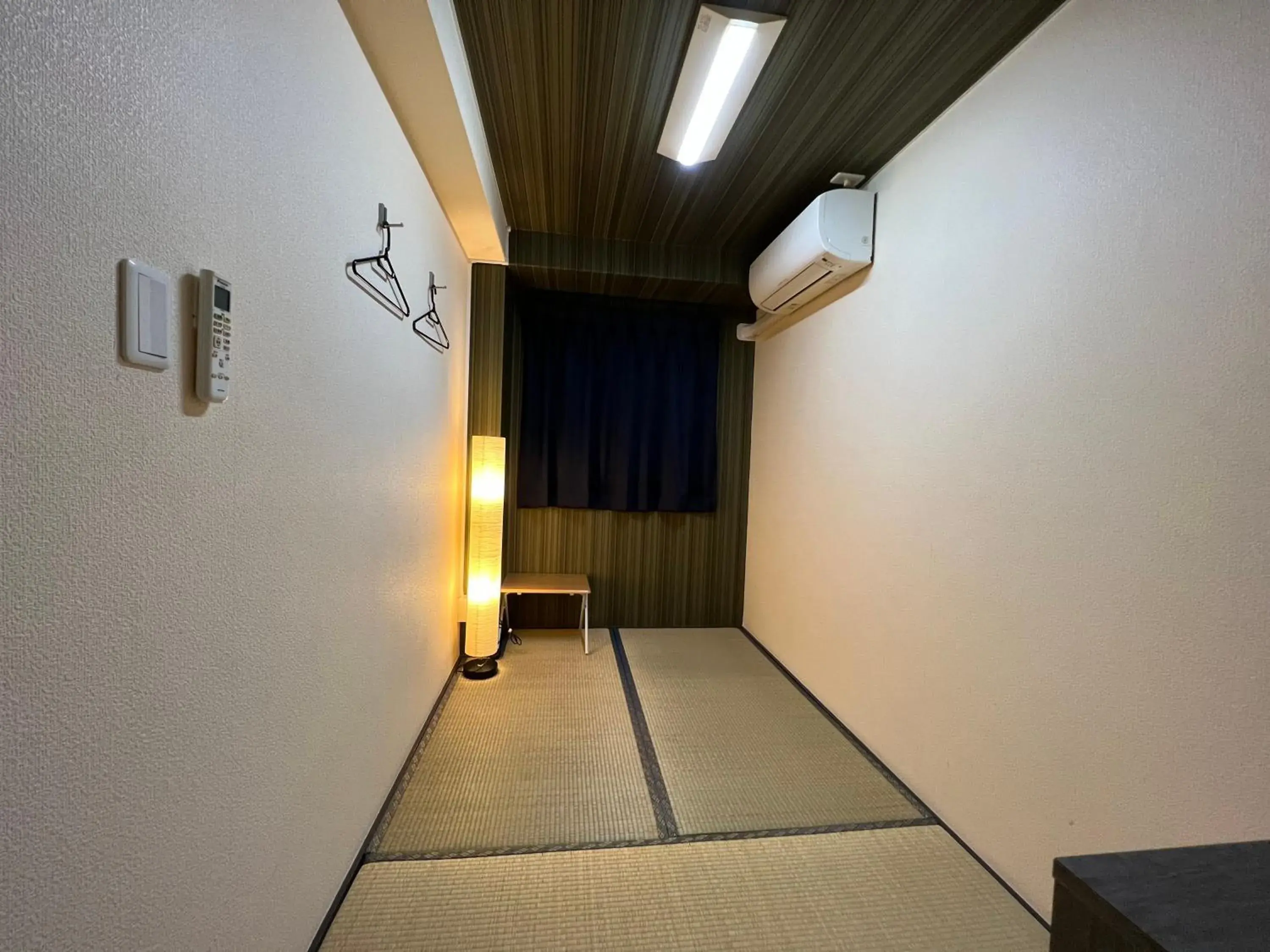 Japanese-Style Economy Single Room with Shared Bathroom - Smoking in Hotel Sunplaza Japanese-Style Economy Single Room with Shared Bathroom - Smoking in Hotel Sunplaza