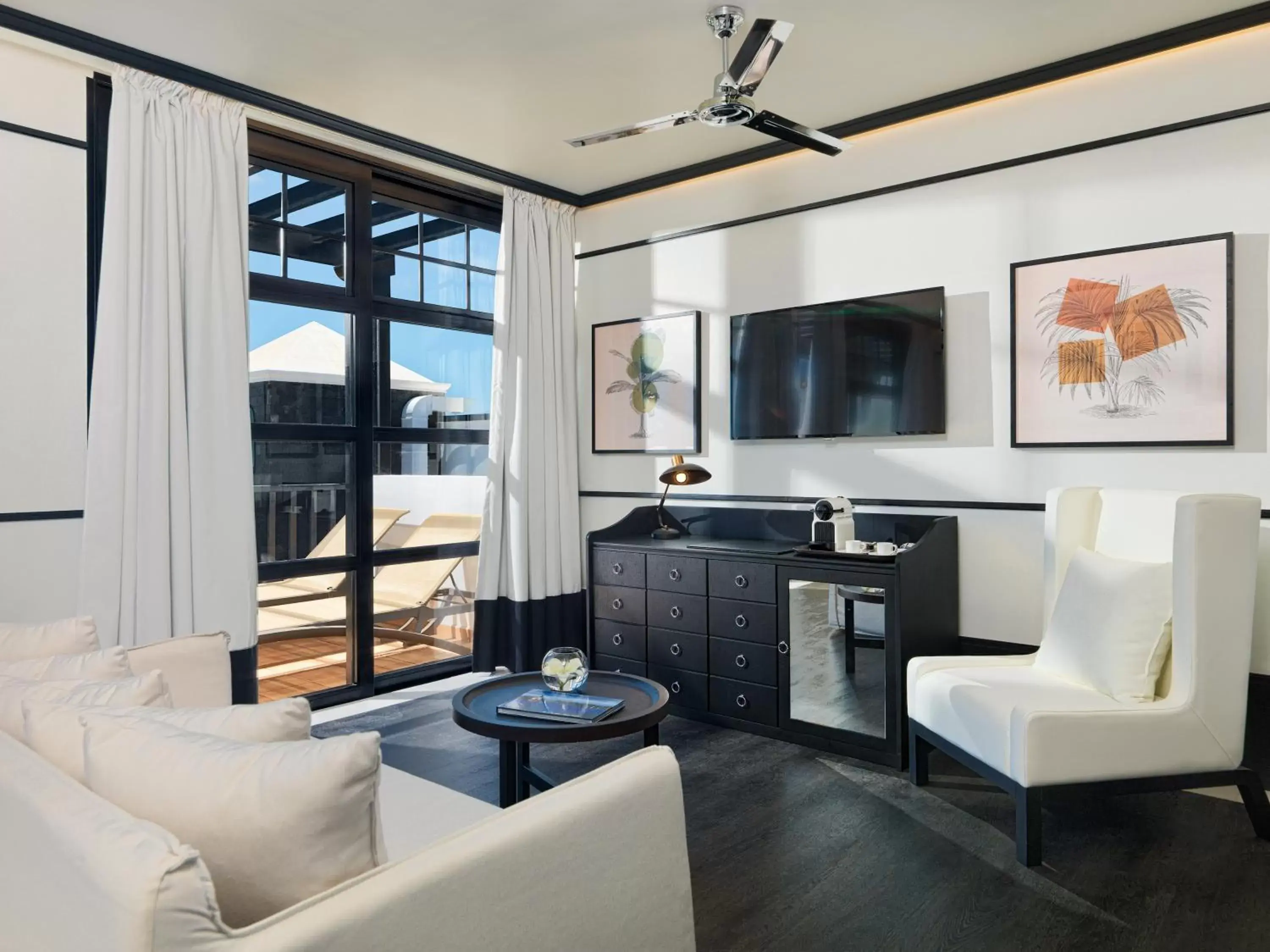 Double Privilege Room 2 Adults + 2 Children in H10 Rubicón Horizons Collection Double Privilege Room 2 Adults + 2 Children in H10 Rubicón Horizons Collection