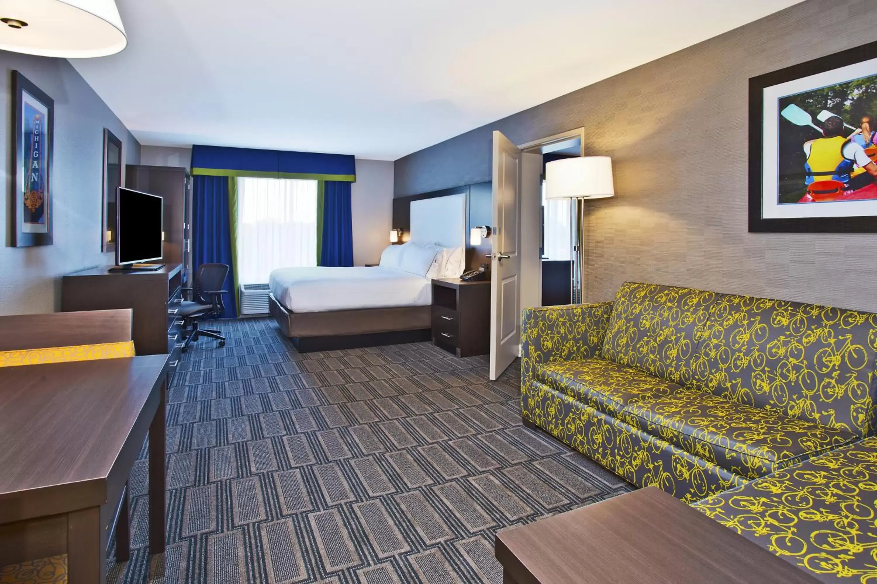 Suite with Two King Beds in Holiday Inn Express Hotel & Suites Ann Arbor West by IHG Suite with Two King Beds in Holiday Inn Express Hotel & Suites Ann Arbor West by IHG