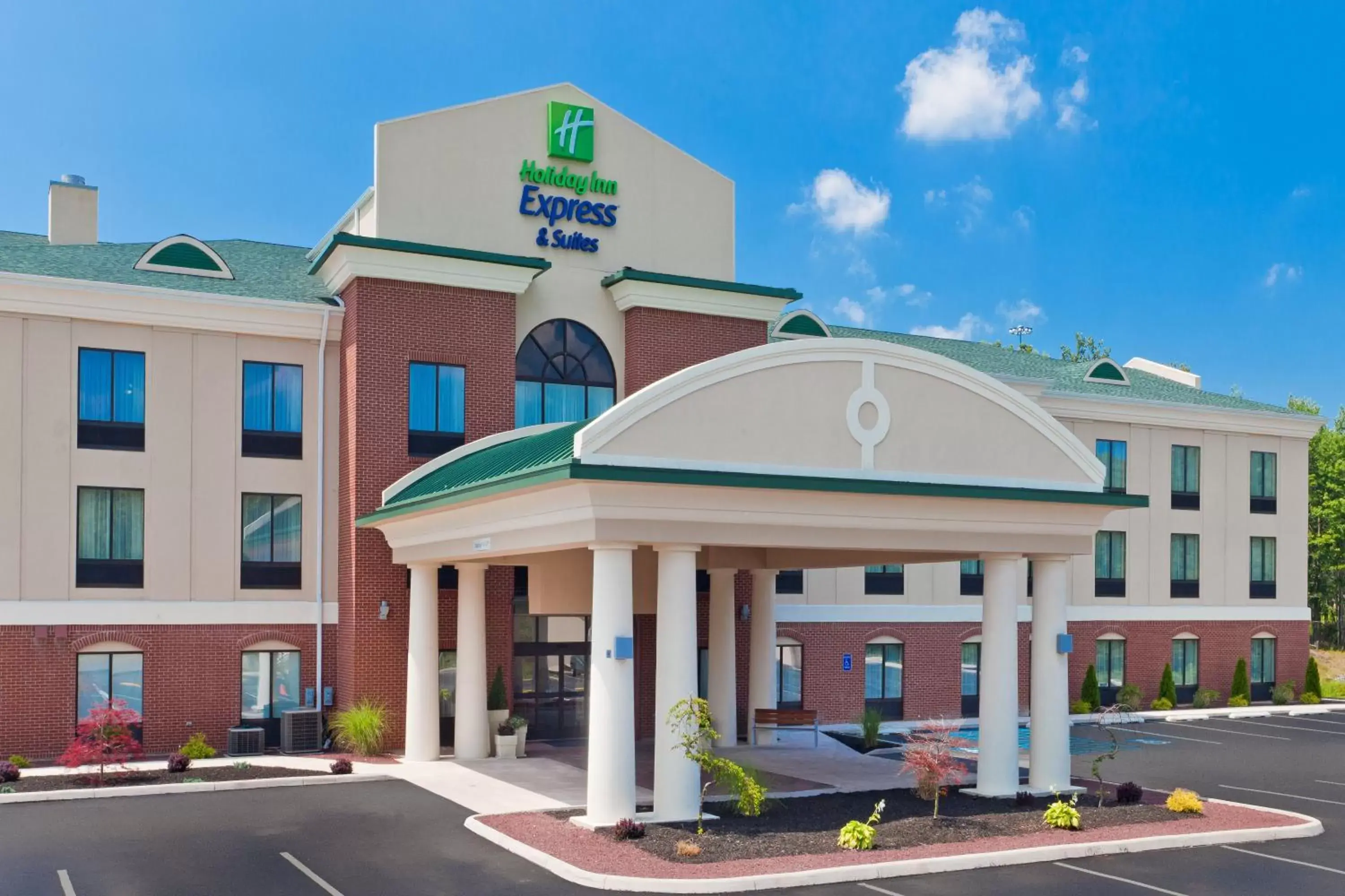 Holiday Inn Express & Suites White Haven - Poconos by IHG Holiday Inn Express & Suites White Haven - Poconos by IHG