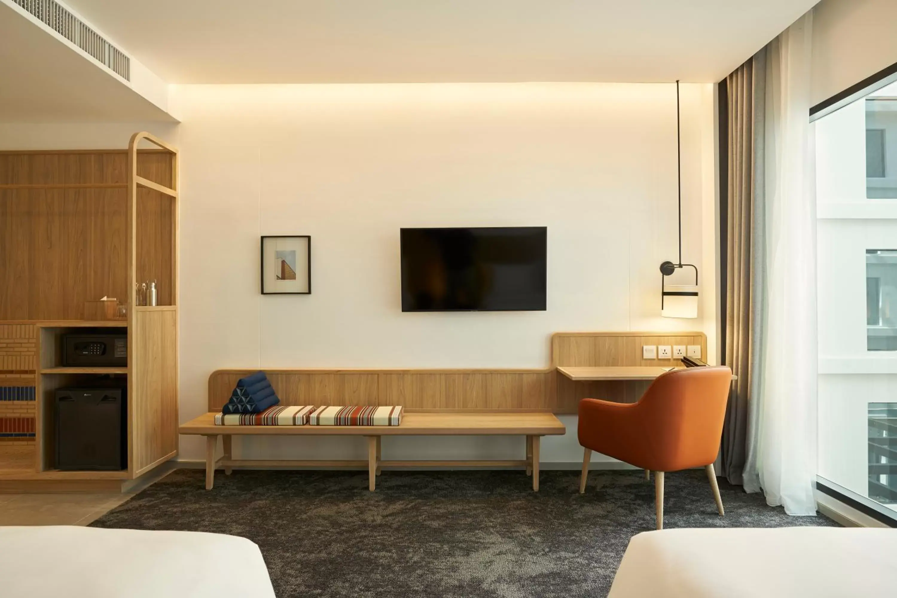 Roomy Twin City in ASAI Bangkok Chinatown Roomy Twin City in ASAI Bangkok Chinatown