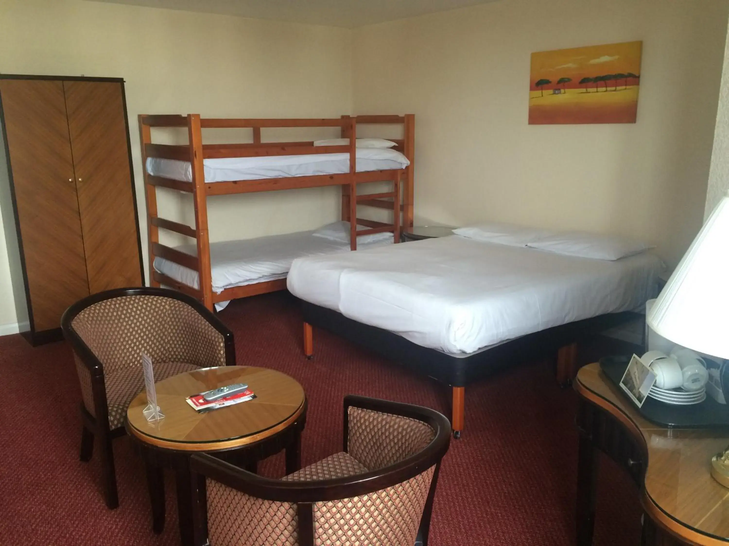 Family Room (2 Adults + 1 Child) in Britannia Bournemouth Hotel Family Room (2 Adults + 1 Child) in Britannia Bournemouth Hotel