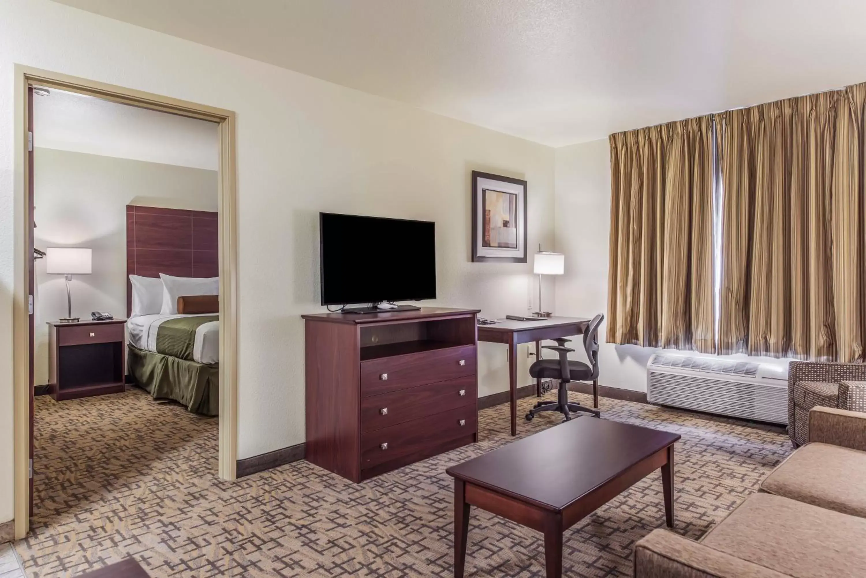 Family Room - Disability Access in Cobblestone Hotel & Suites - Hutchinson Family Room - Disability Access in Cobblestone Hotel & Suites - Hutchinson