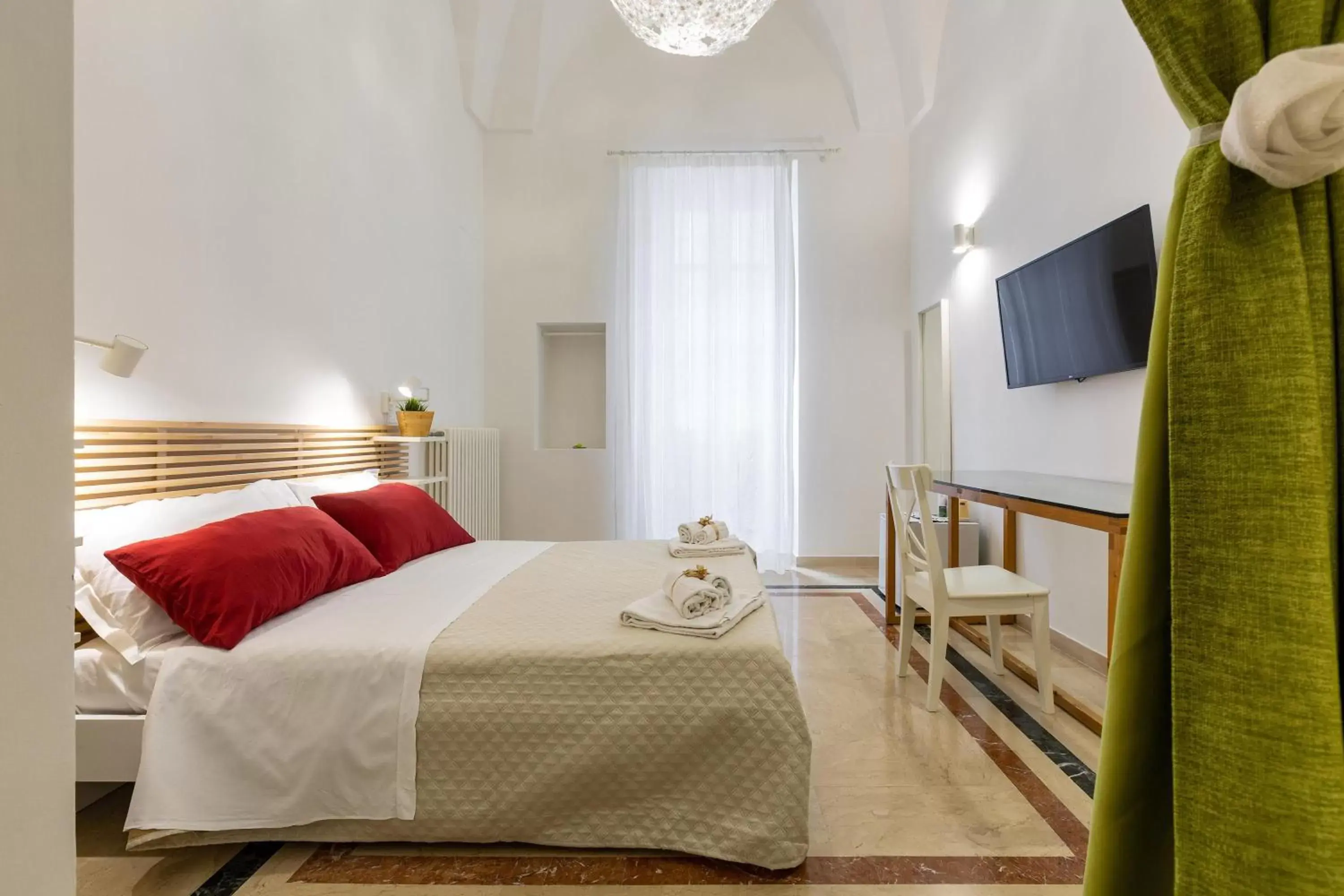 Deluxe Quadruple Room in B&B InCentro Comfort Suite Deluxe Quadruple Room in B&B InCentro Comfort Suite