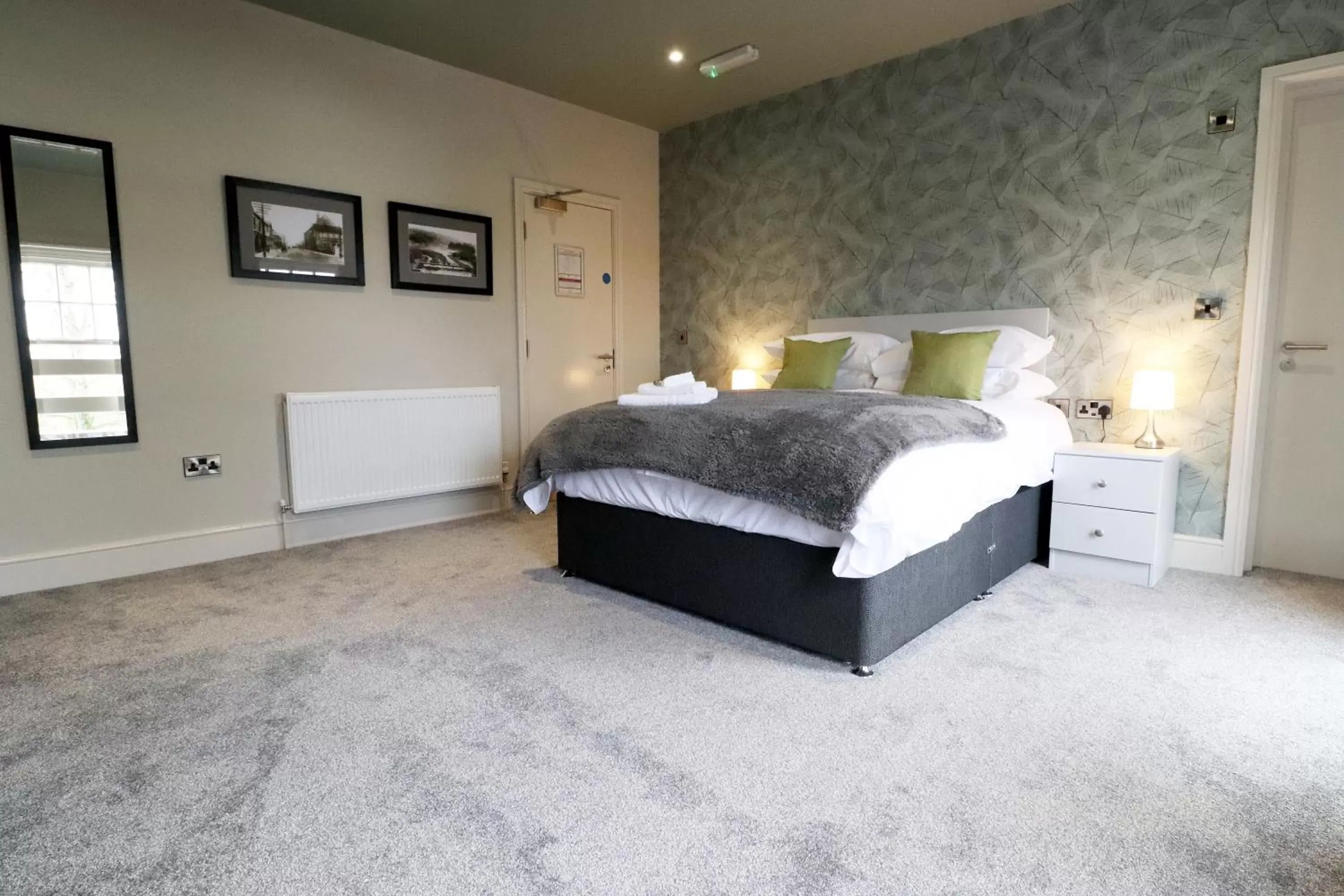 Deluxe Family Room in The Bridge Inn Hotel Deluxe Family Room in The Bridge Inn Hotel