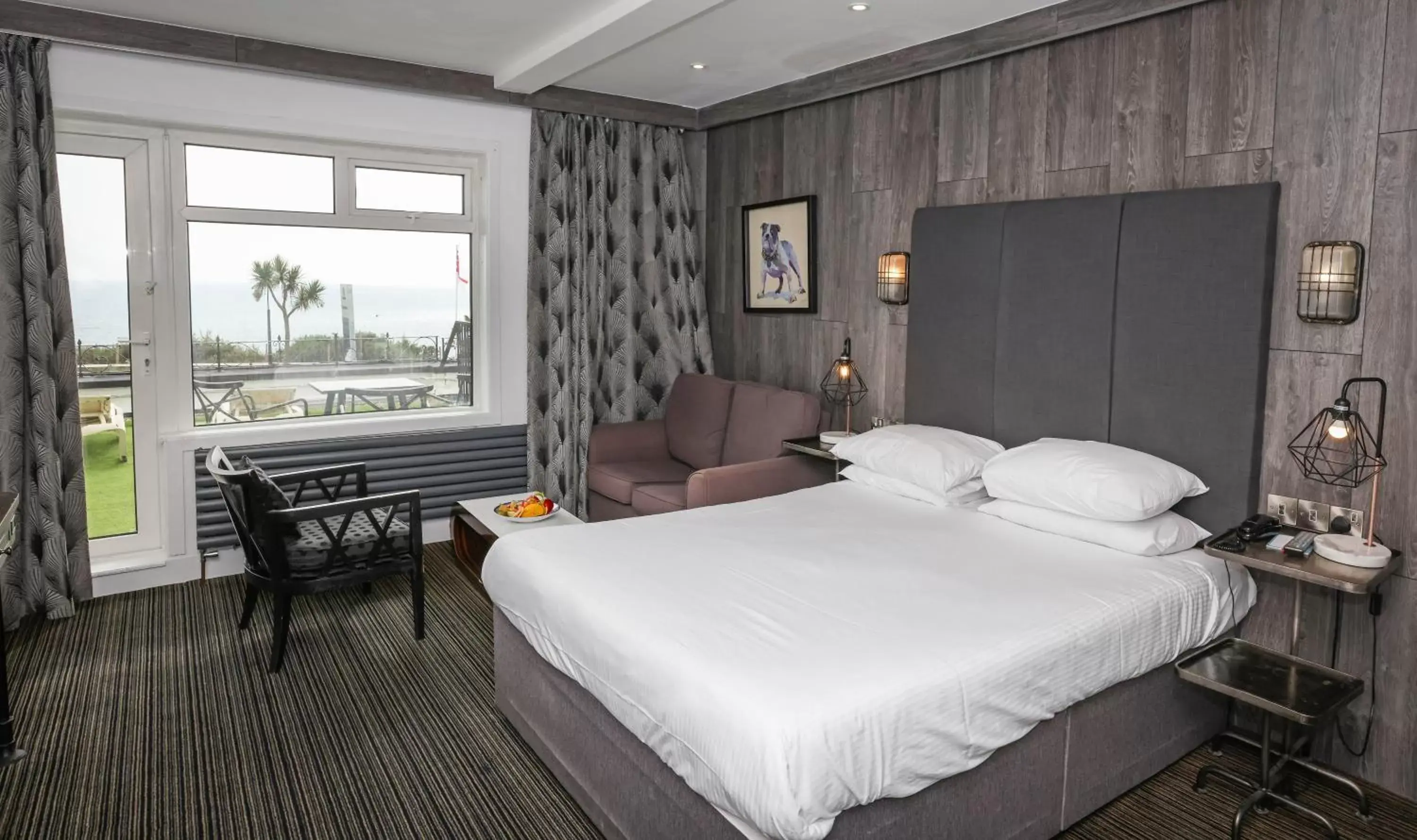 Superior Double Room with Balcony and Sea View in Cumberland Hotel - OCEANA COLLECTION Superior Double Room with Balcony and Sea View in Cumberland Hotel - OCEANA COLLECTION