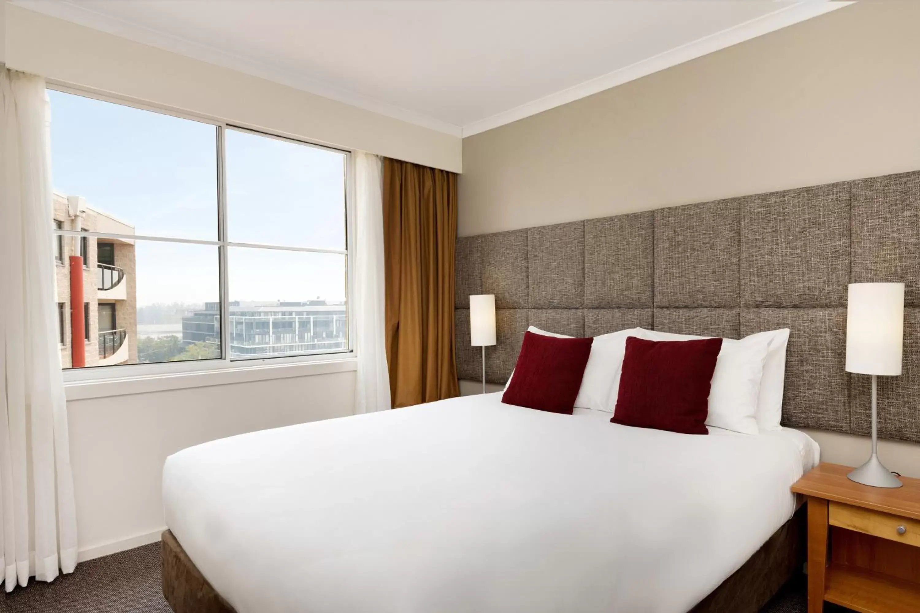 One-Bedroom Apartment in Mantra on Northbourne One-Bedroom Apartment in Mantra on Northbourne