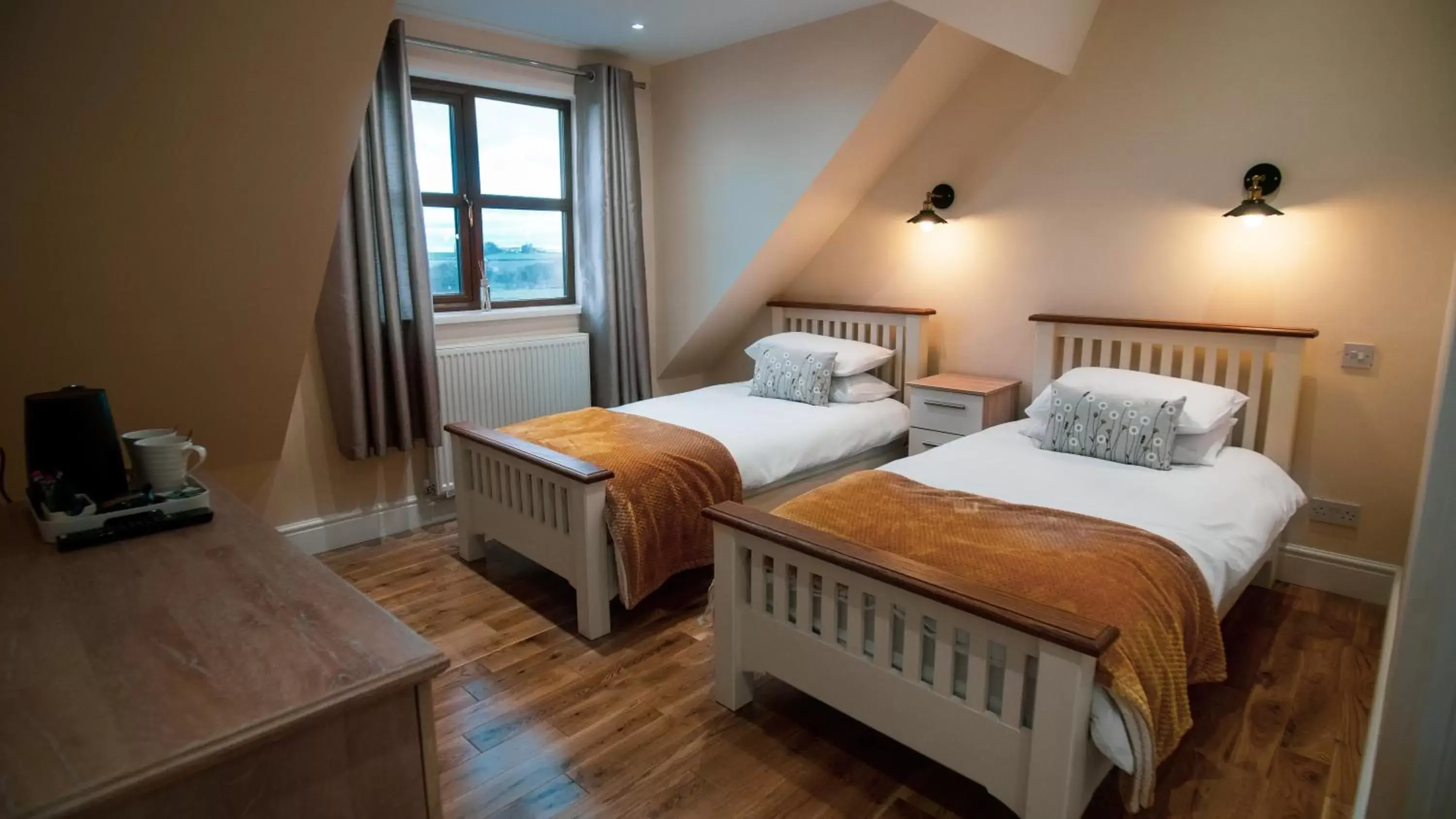 Twin Room with View in The Pebley Inn Twin Room with View in The Pebley Inn