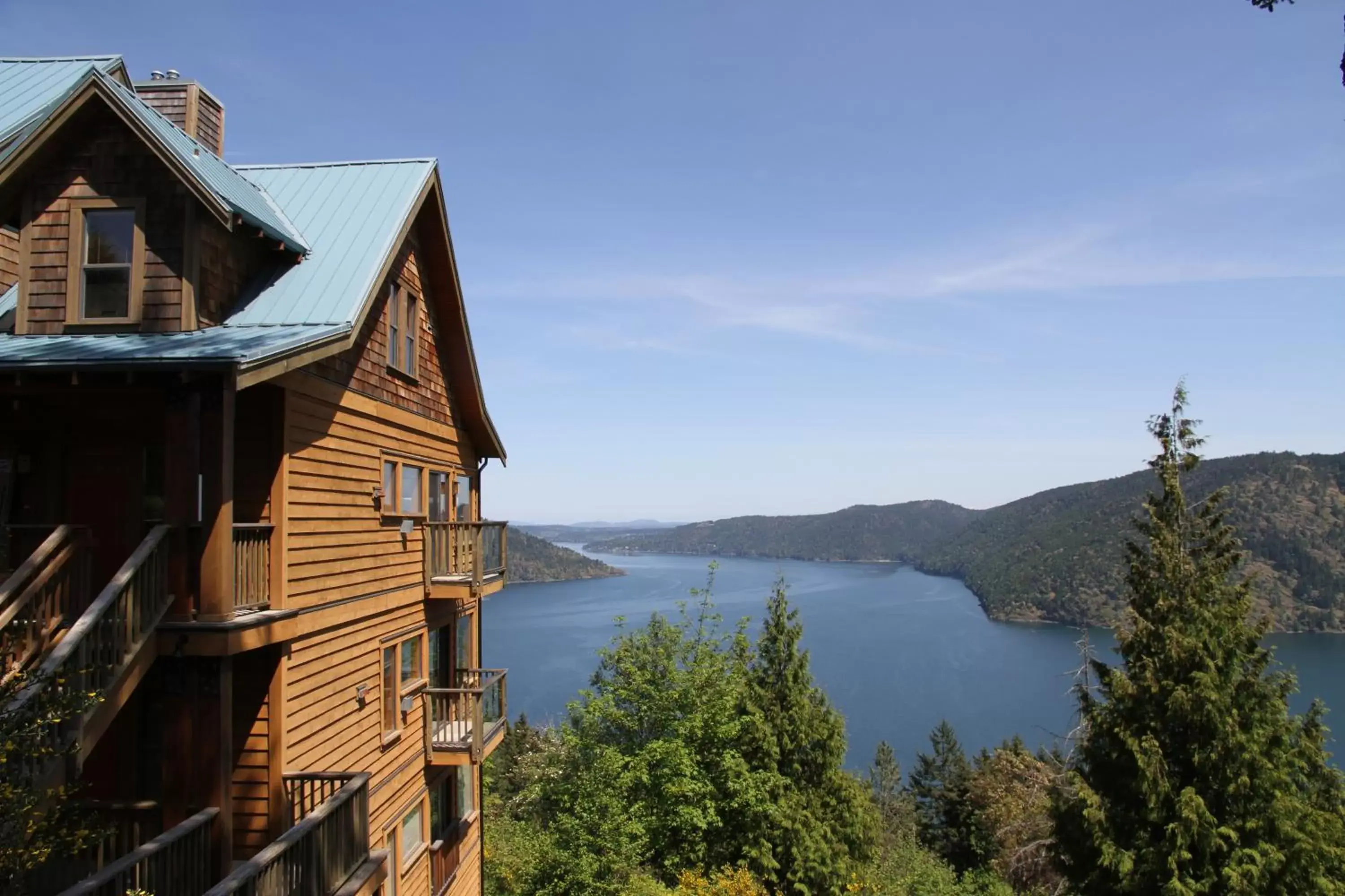 Moon Water Lodge Moon Water Lodge