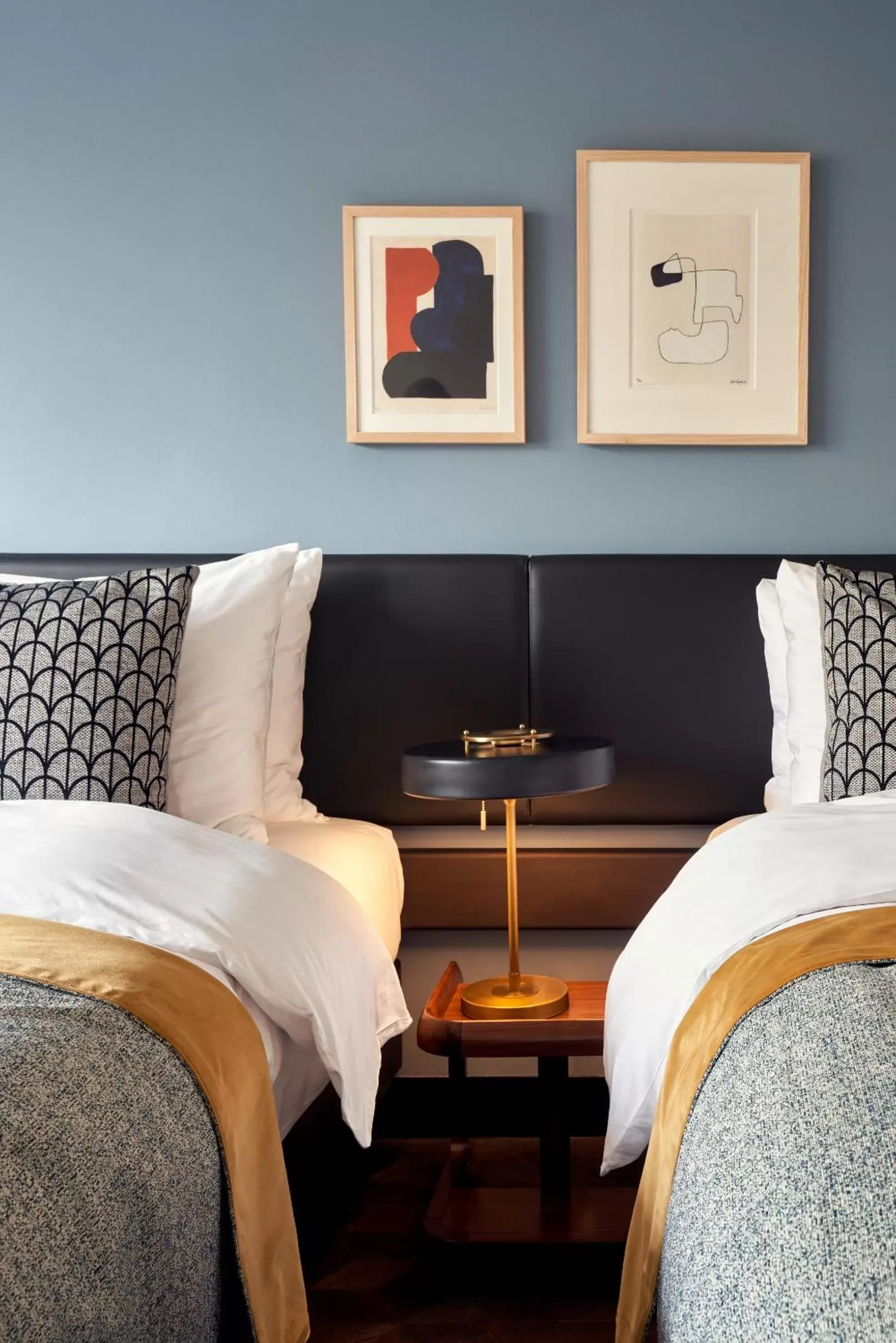 Deluxe Twin Room in Park Centraal Amsterdam, part of Sircle Collection Deluxe Twin Room in Park Centraal Amsterdam, part of Sircle Collection