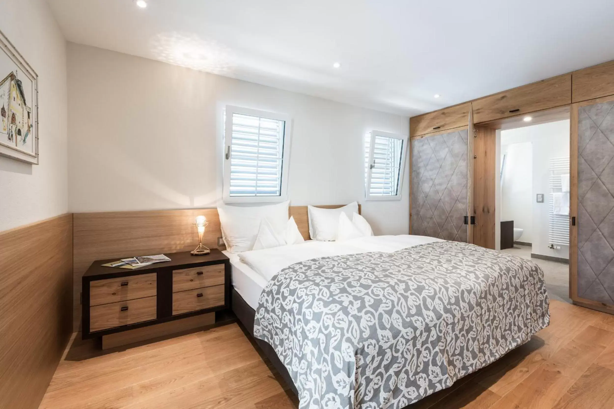 Two-Bedroom Suite - single occupancy - Residence in Hotel Alte Post Bonaduz Two-Bedroom Suite - single occupancy - Residence in Hotel Alte Post Bonaduz