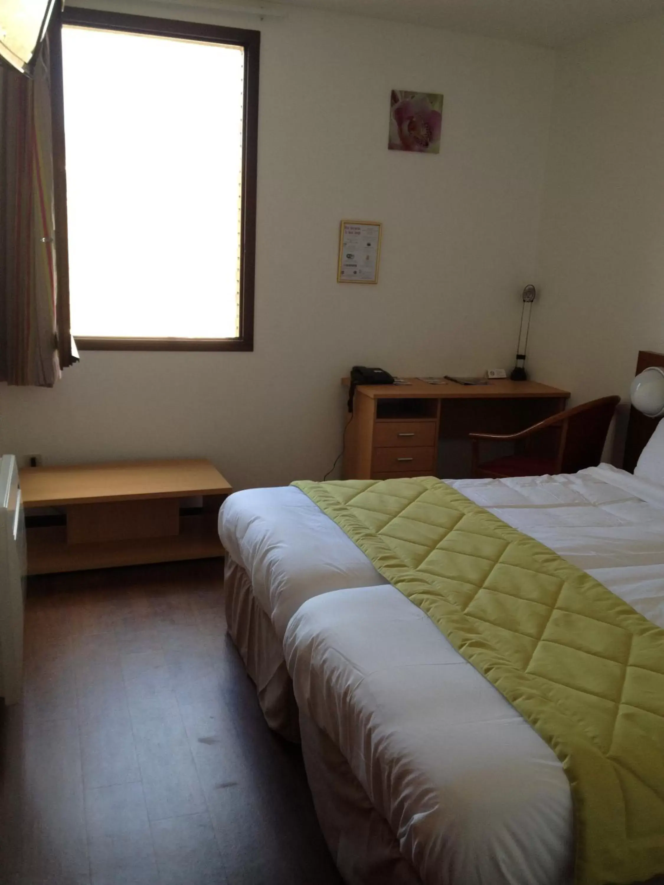 Family Room (2 Adults + 2 Children) in Hôtel - Restaurant Le Saint Joseph Family Room (2 Adults + 2 Children) in Hôtel - Restaurant Le Saint Joseph