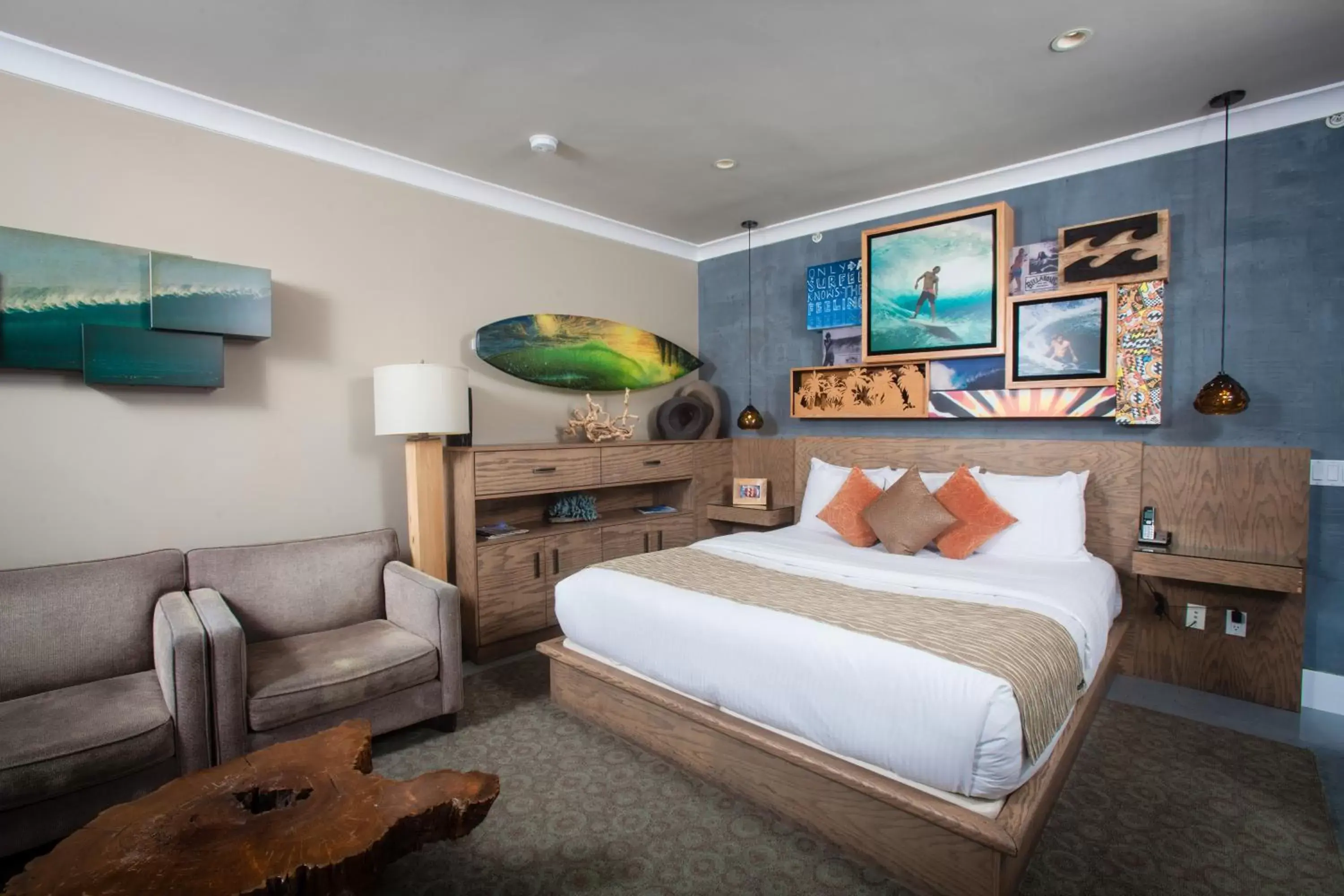 Surf Themed Queen Room in La Casa Del Camino Surf Themed Queen Room in La Casa Del Camino