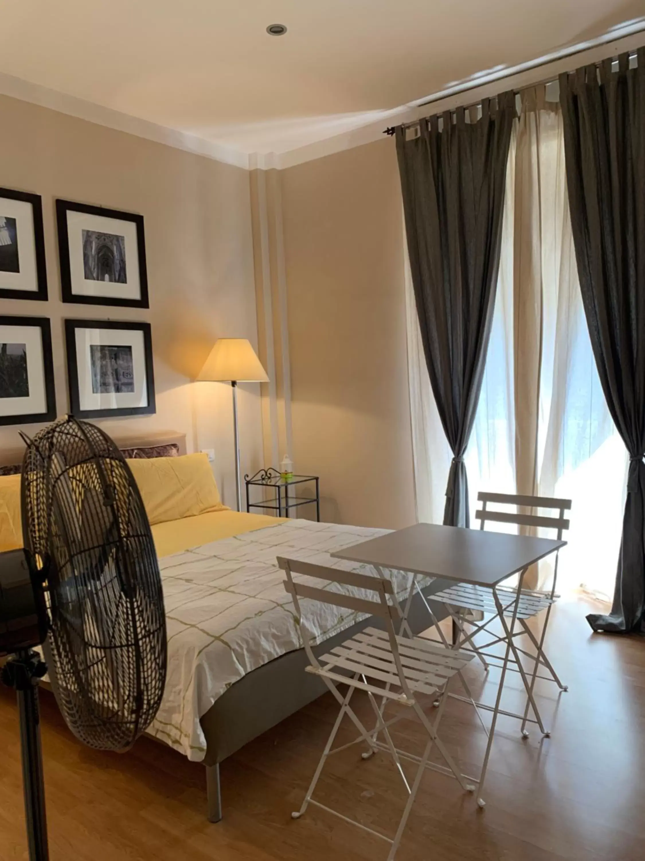 Large Double Room in B&B La Littorina Parcheggio Umbria Centro Ideale Rasiglia Cascate di Pale Ponte Tibetano Sellano Large Double Room in B&B La Littorina Parcheggio Umbria Centro Ideale Rasiglia Cascate di Pale Ponte Tibetano Sellano