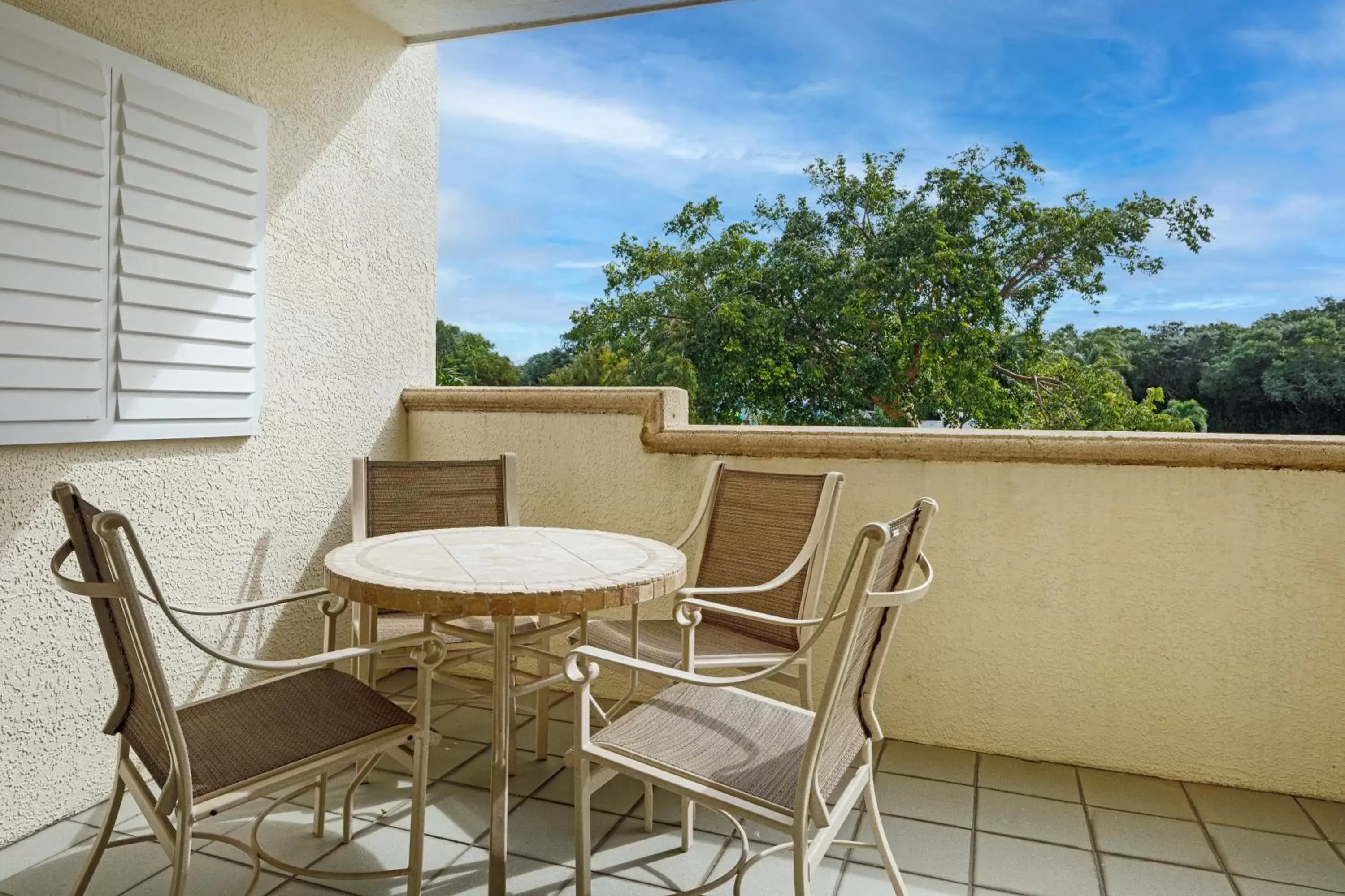 King Suite, Standard View in Reefhouse Resort and Marina King Suite, Standard View in Reefhouse Resort and Marina