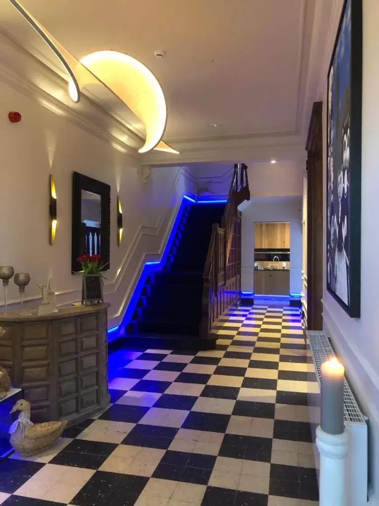 St-Georges IV St-Georges IV