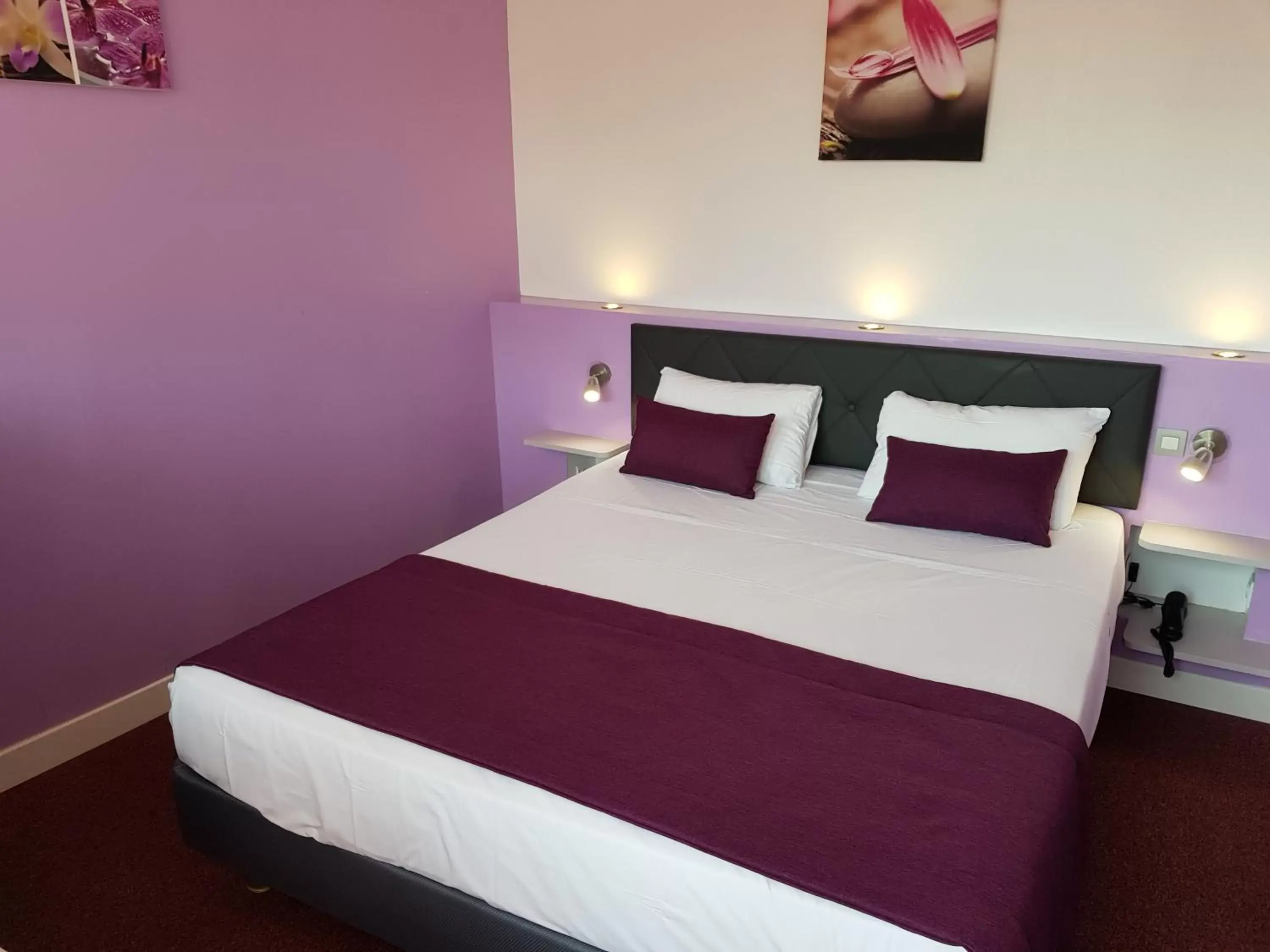 Standard Double Room in Hôtel Port Beach Standard Double Room in Hôtel Port Beach