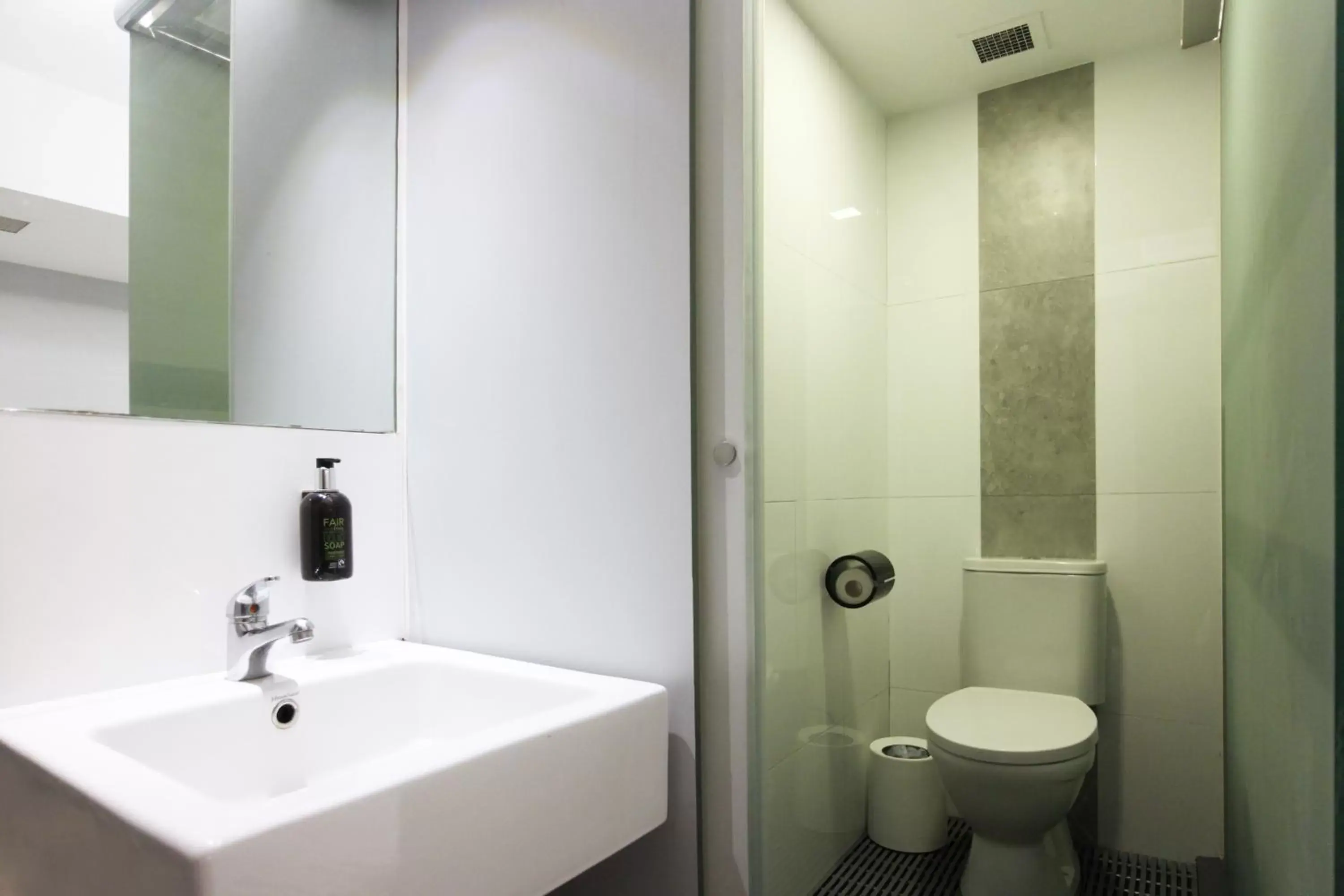 Cabin M, Twin, Window, Private Bathroom in ST Signature Bugis Beach Cabin M, Twin, Window, Private Bathroom in ST Signature Bugis Beach