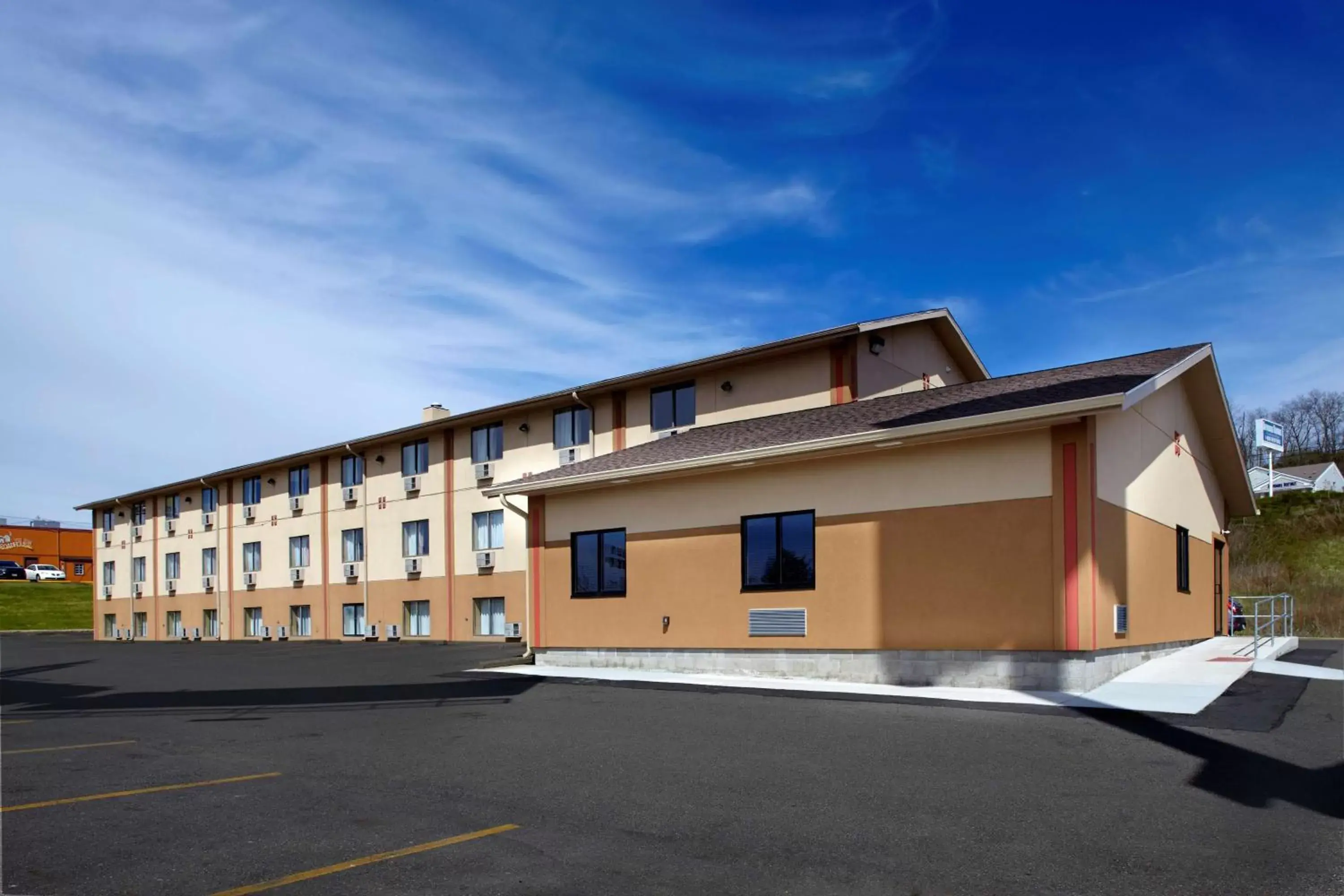 Super 8 by Wyndham St. Clairsville OH/Wheeling WV Area Super 8 by Wyndham St. Clairsville OH/Wheeling WV Area