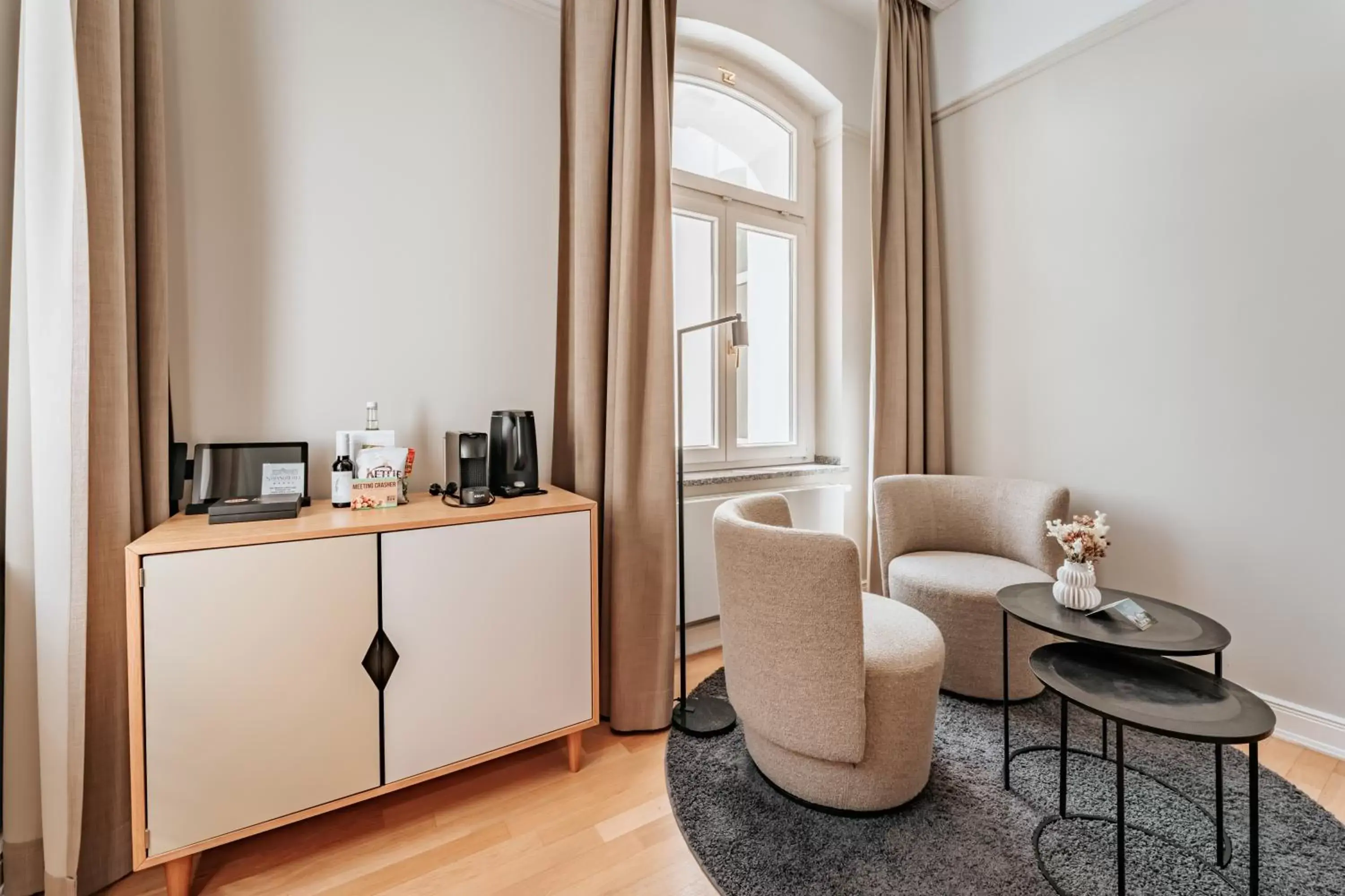 Double Room with Garden View in Strandhotel Kurhaus Juist Double Room with Garden View in Strandhotel Kurhaus Juist