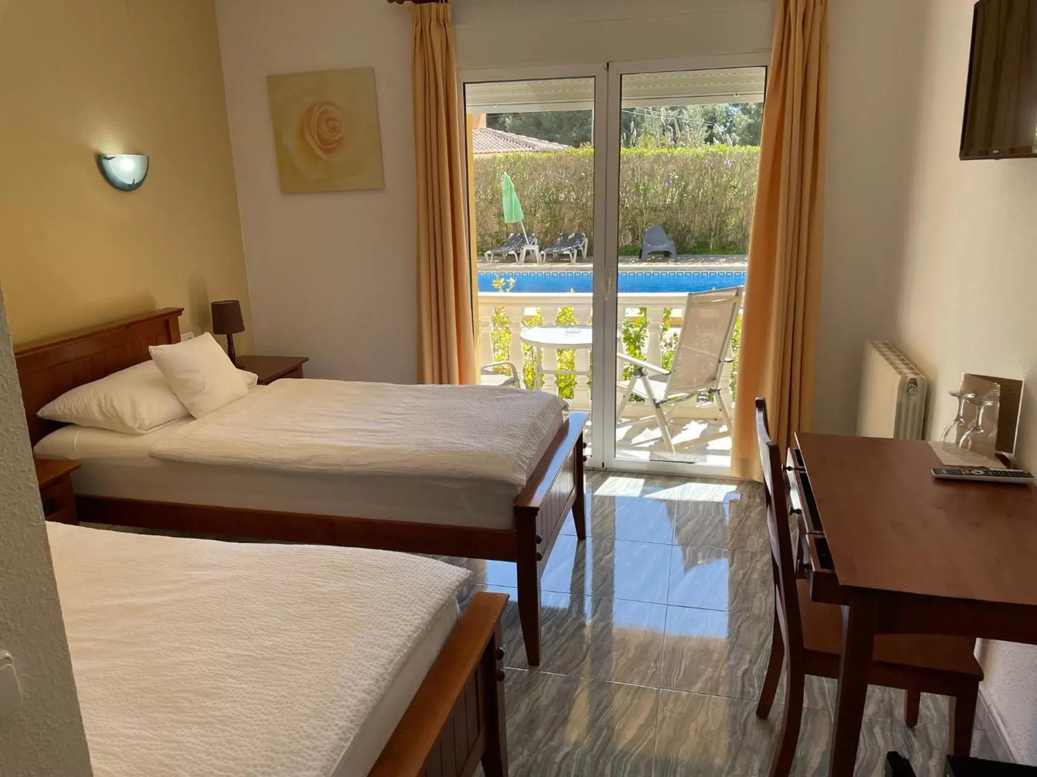 Double Room with Terrace - single occupancy in Hotel Montemar Double Room with Terrace - single occupancy in Hotel Montemar