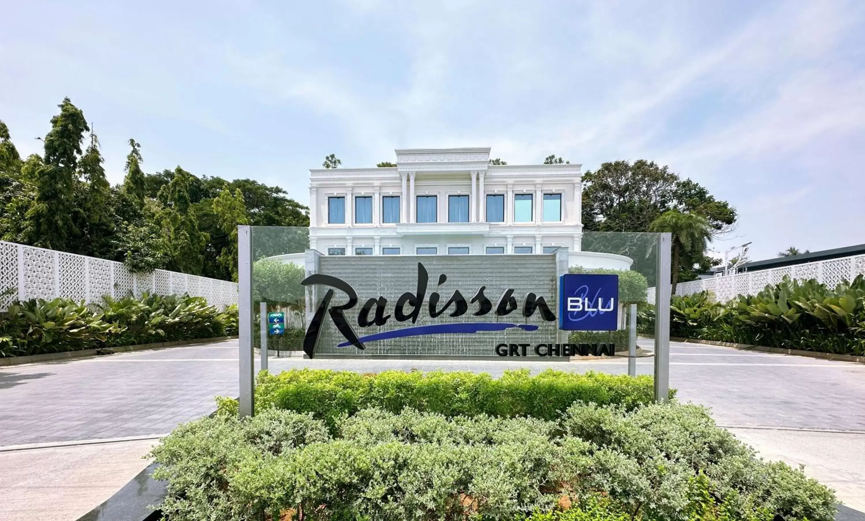Radisson Blu Hotel & Suites GRT Chennai Radisson Blu Hotel & Suites GRT Chennai