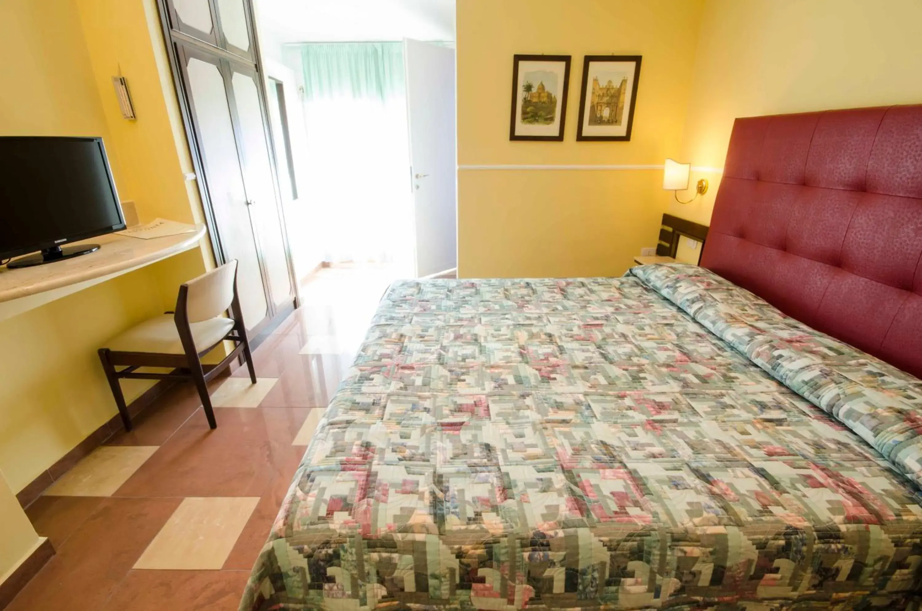 Double Room with Sea View in Hotel Tarconte Double Room with Sea View in Hotel Tarconte