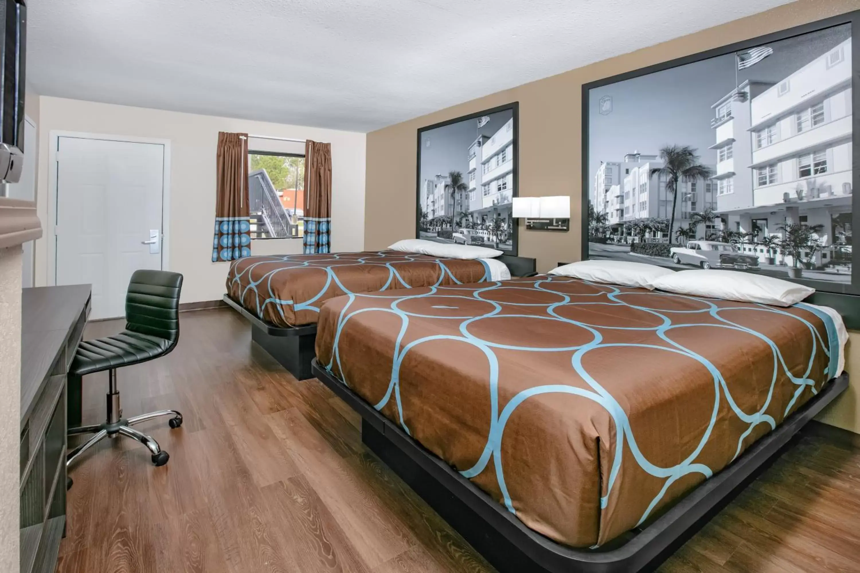Queen Room with Two Queen Beds, Mobility/Hearing Access and Bathtub with Grab Bars, Non-Smoking in Super 8 by Wyndham Moss Point Queen Room with Two Queen Beds, Mobility/Hearing Access and Bathtub with Grab Bars, Non-Smoking in Super 8 by Wyndham Moss Point