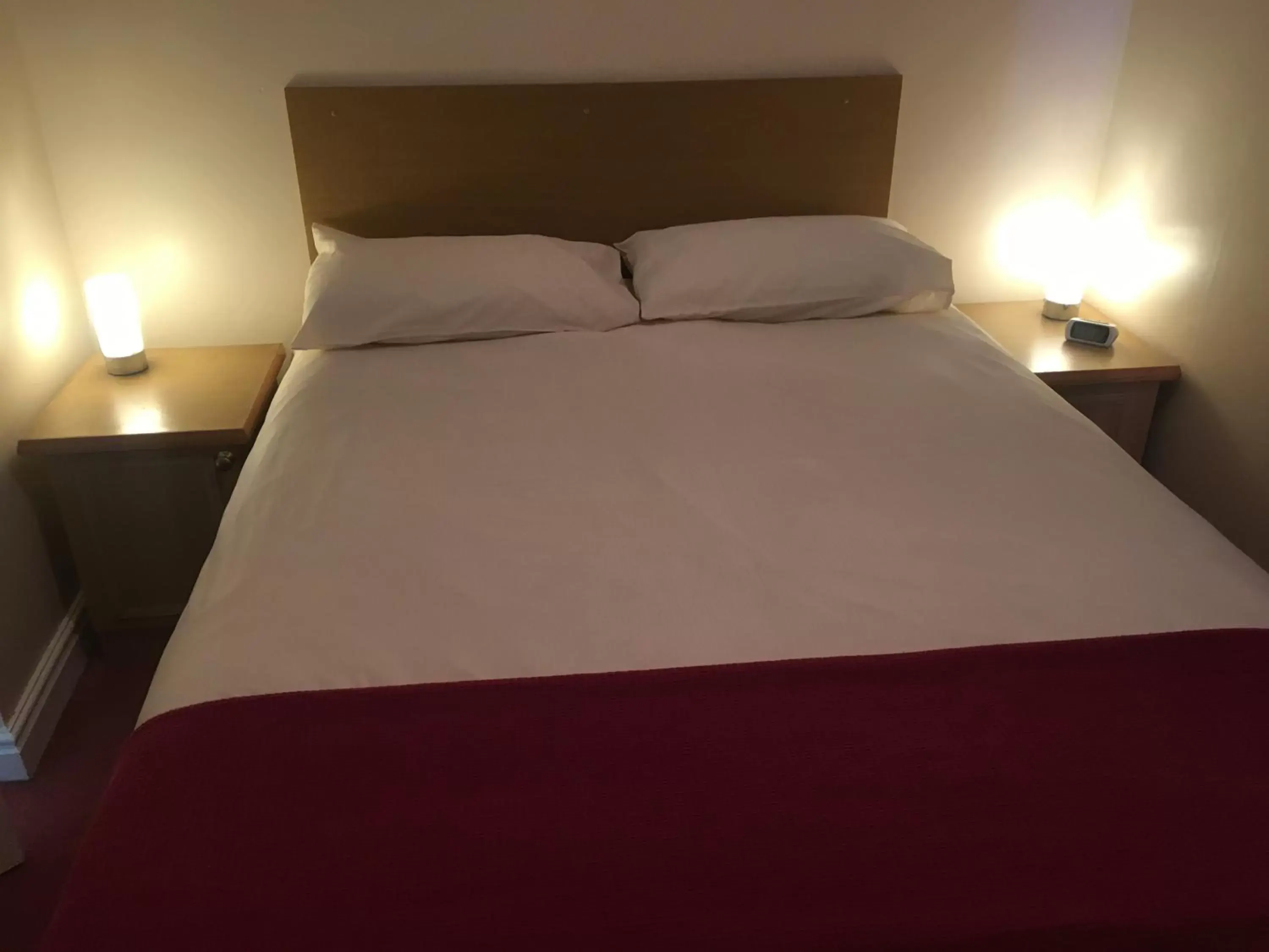 Double Room in Holly Trees Hotel Double Room in Holly Trees Hotel