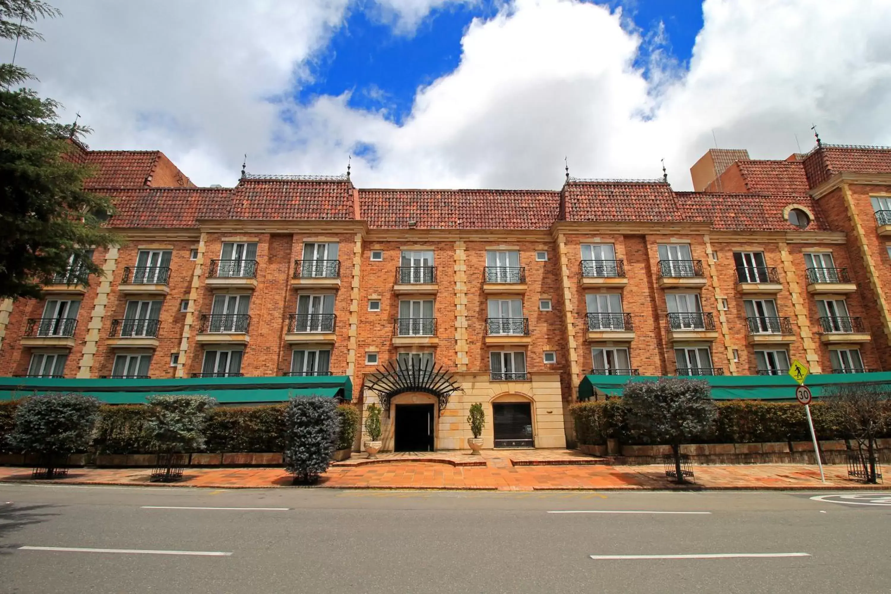 Hotel Windsor House Inn By GEH Suites Hotel Windsor House Inn By GEH Suites