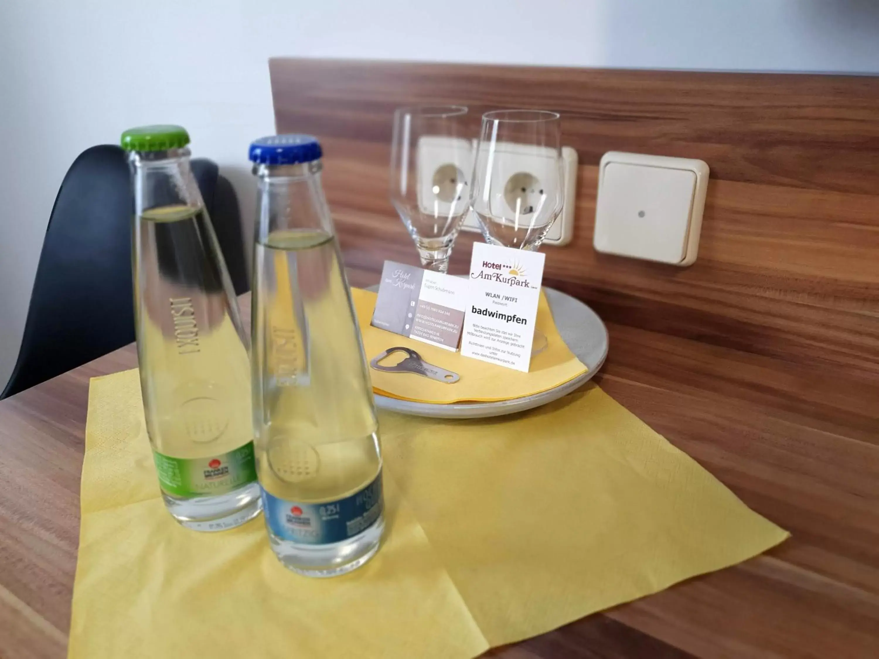 Comfort Triple Room with Shower in Hotel am Kurpark Comfort Triple Room with Shower in Hotel am Kurpark